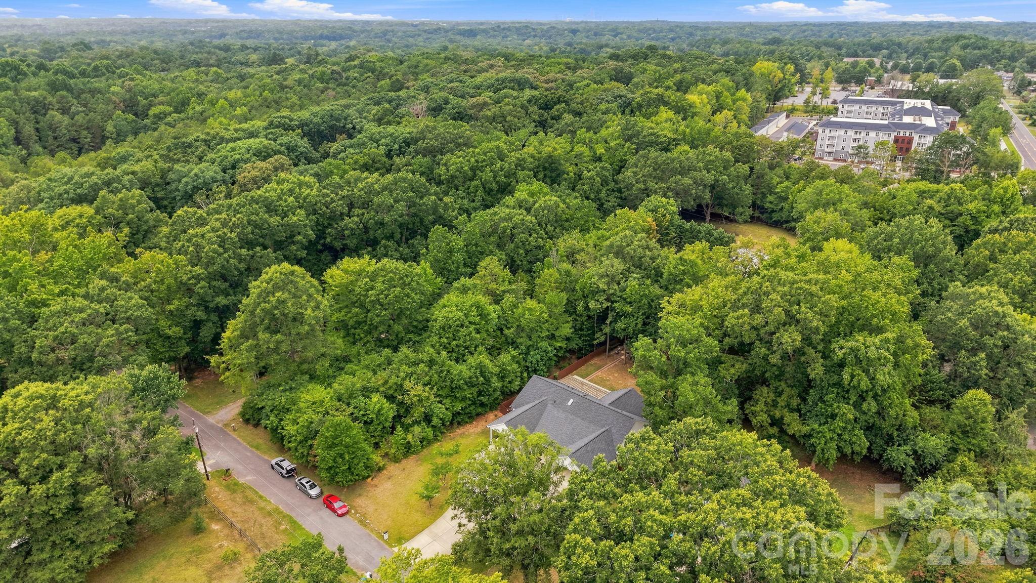 4515 Lindsay Ln, Matthews, NC 28105