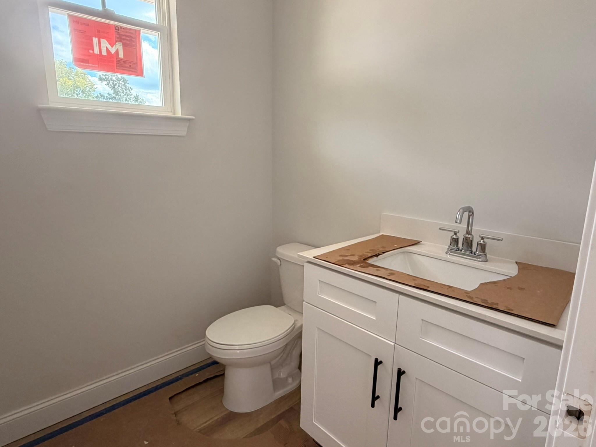 4376 Black Ct, Harrisburg, NC 28075