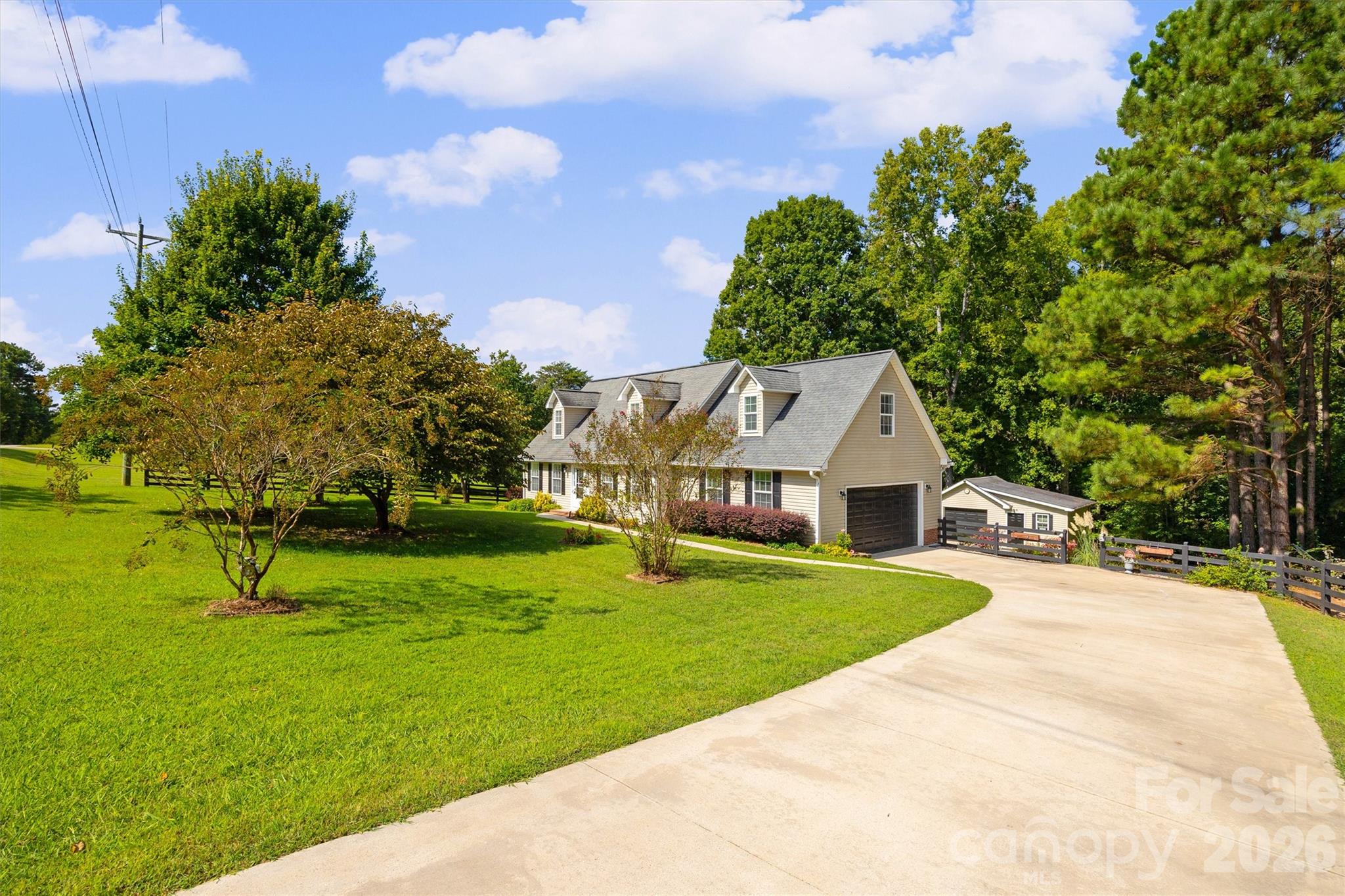 5763 S Highway 97 Hw, Hickory Grove, SC 29717