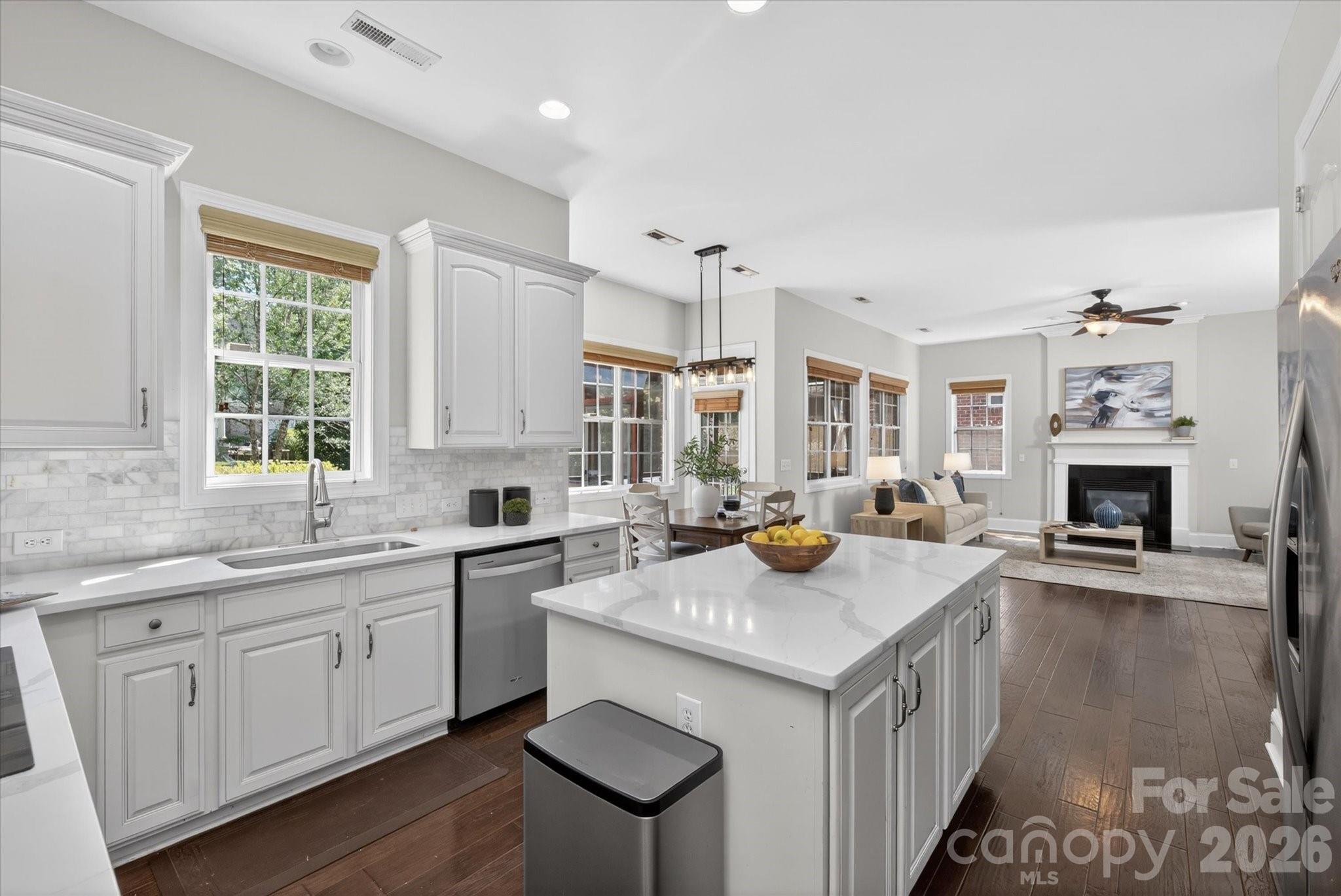 4936 Hawk Shadow Ln, Charlotte, NC 28277
