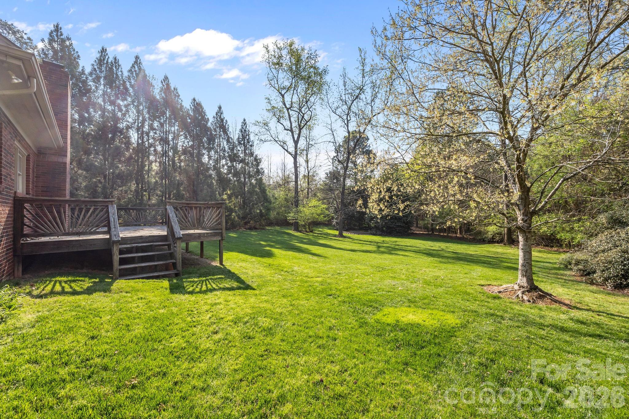 3325 Tilley Morris Rd, Matthews, NC 28105