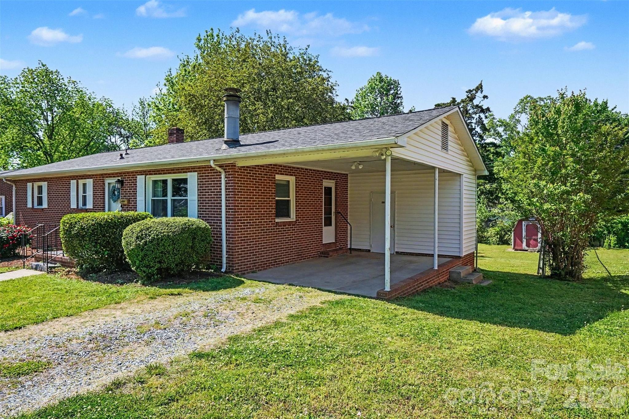 428 Frank Dr, Charlotte, NC 28215