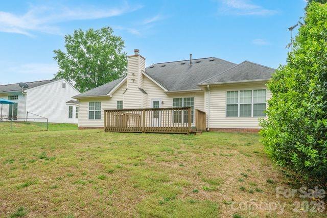 1236 Midlake Rd, Kannapolis, NC 28083