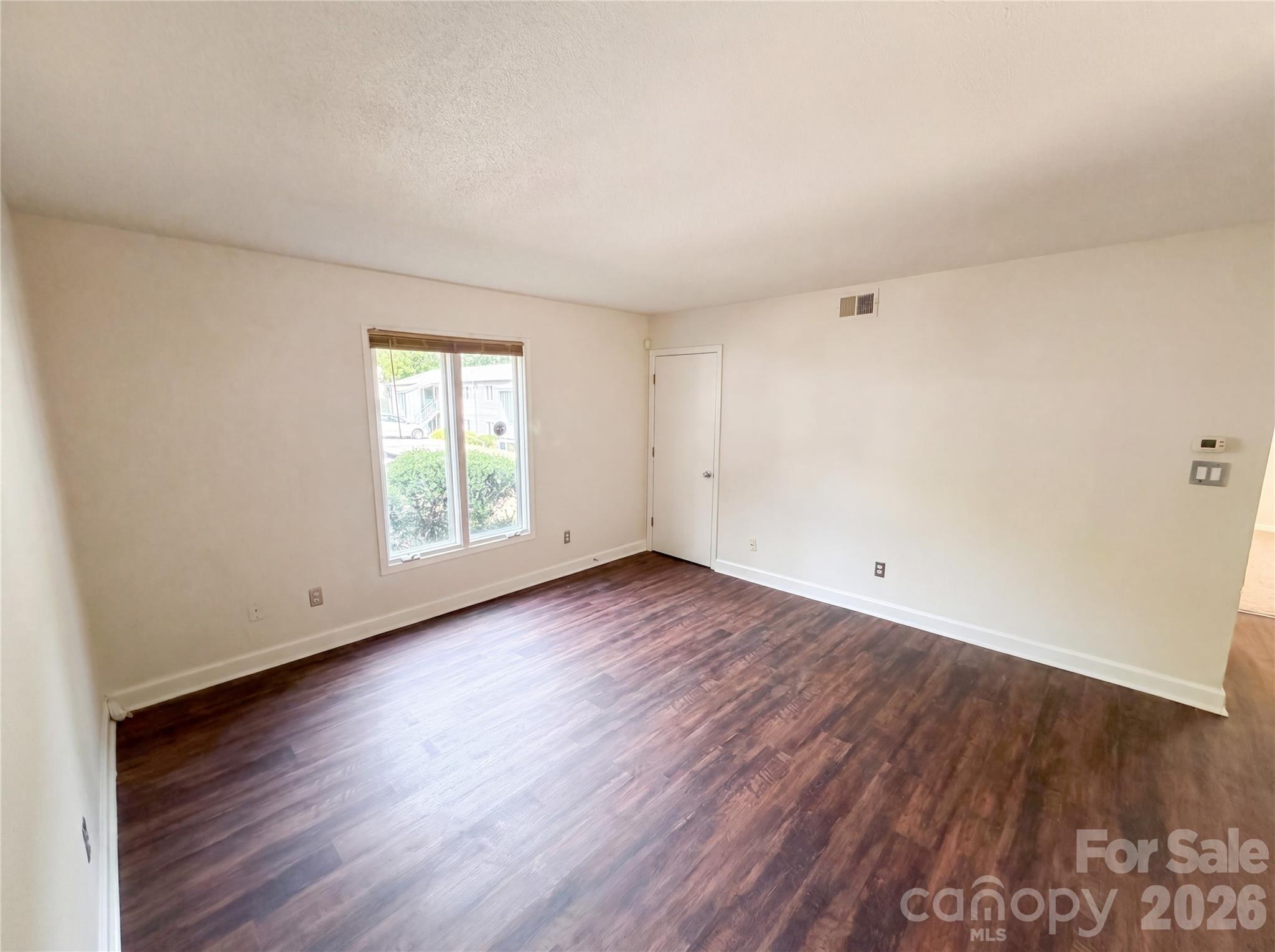2020 Stoney Point Ln #59, Charlotte, NC 28210