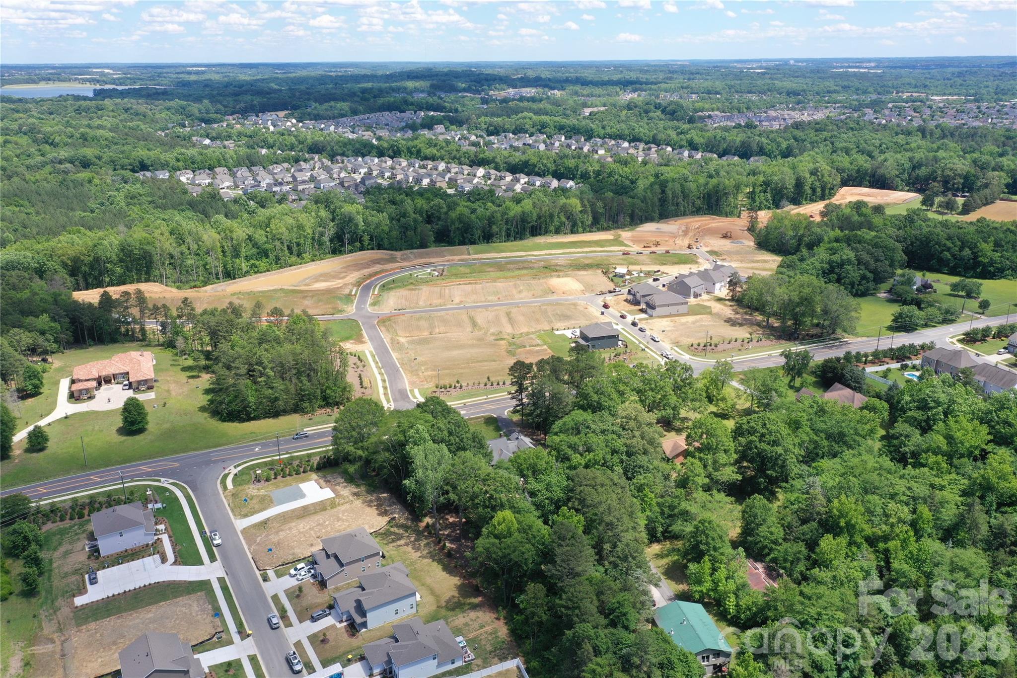 2745 Pinecliff Dr, Kannapolis, NC 28027