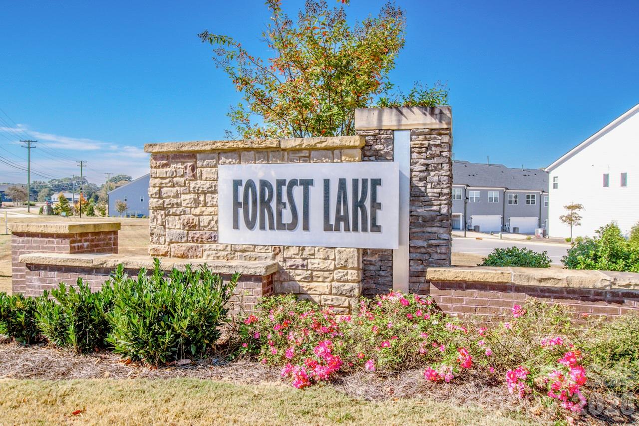 1270 Brawley School Rd #F, Mooresville, NC 28117