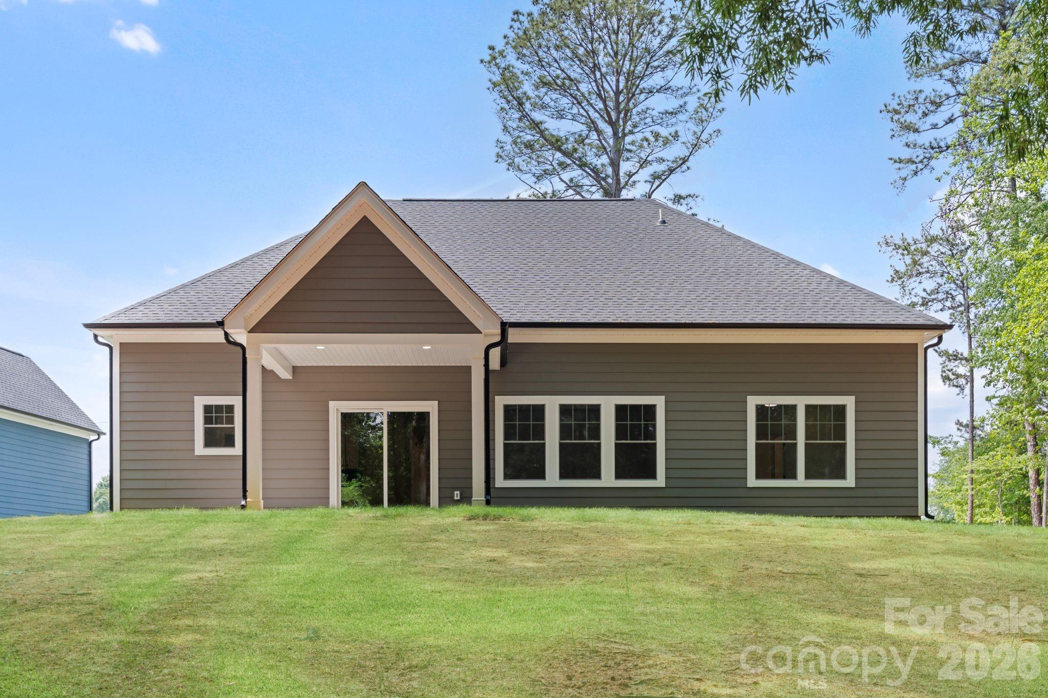 11932 Crabapple Ln, Huntersville, NC 28078