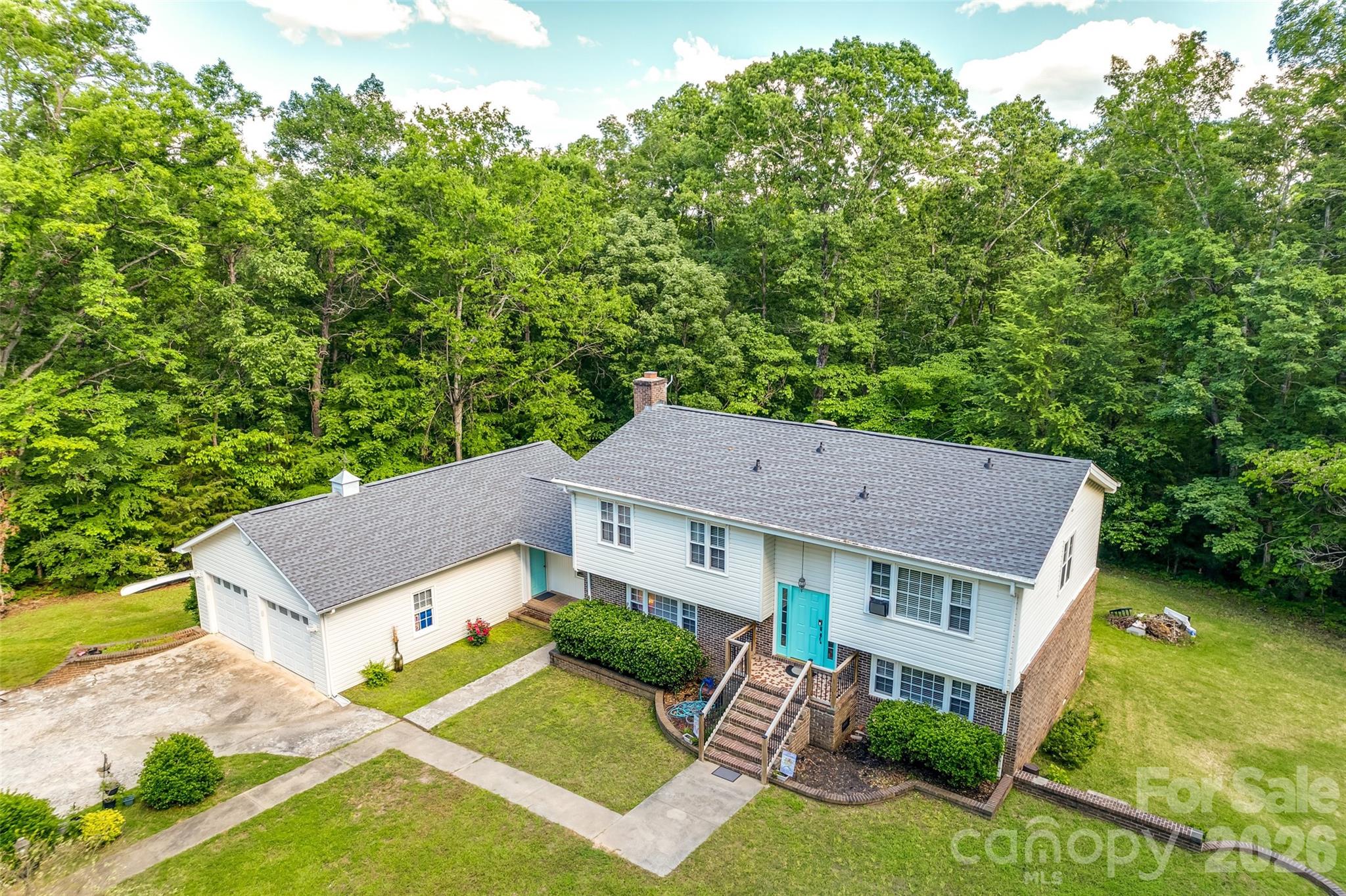 679 Fairforest Rd, Chester, SC 29706