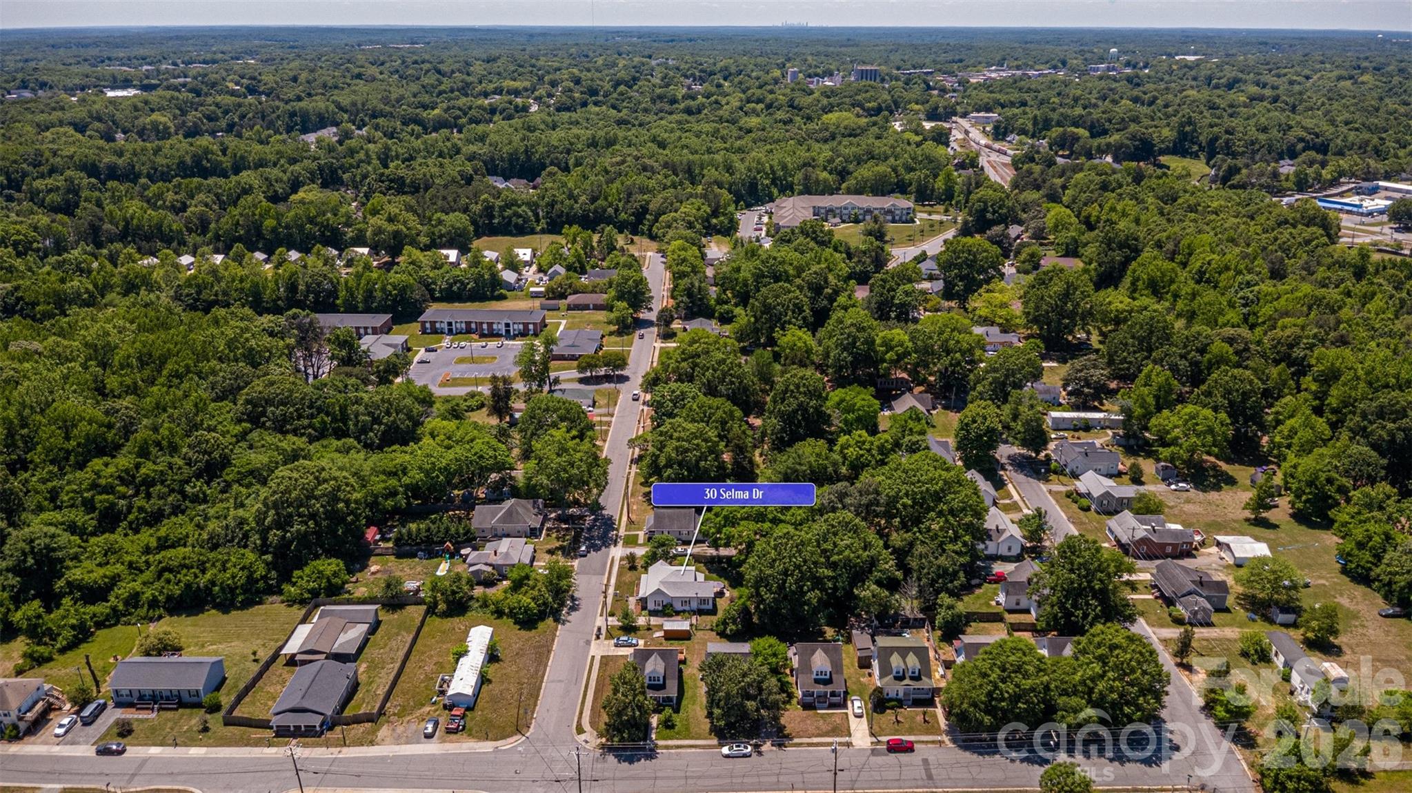 30 Selma Dr, Mooresville, NC 28115