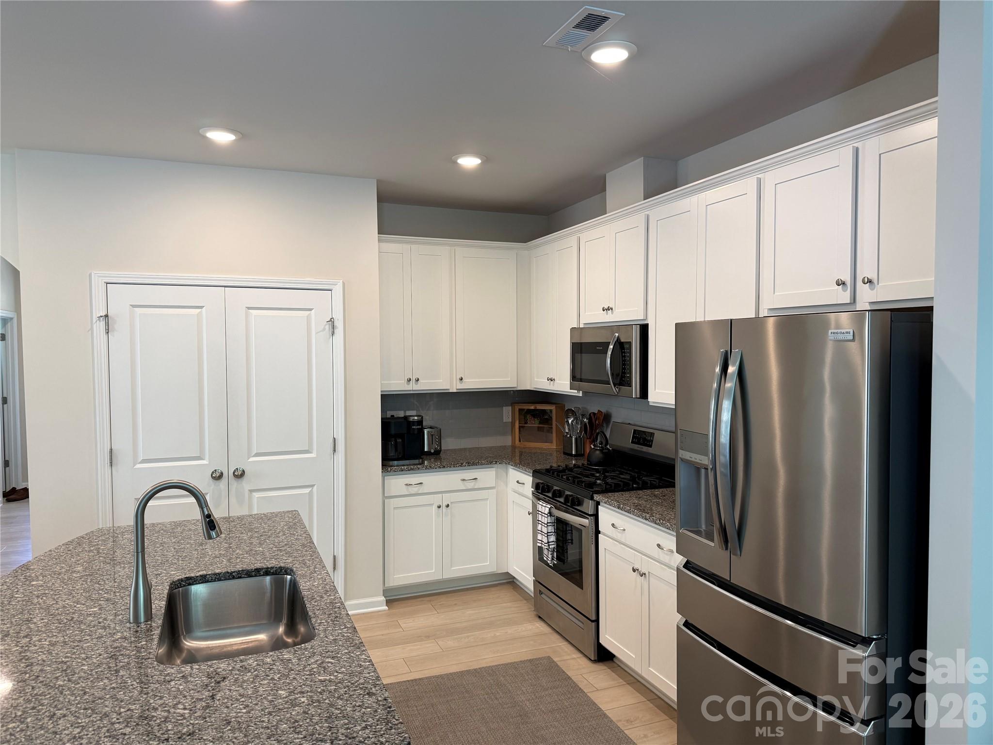 13057 Cottage Crest Ln, Charlotte, NC 28273