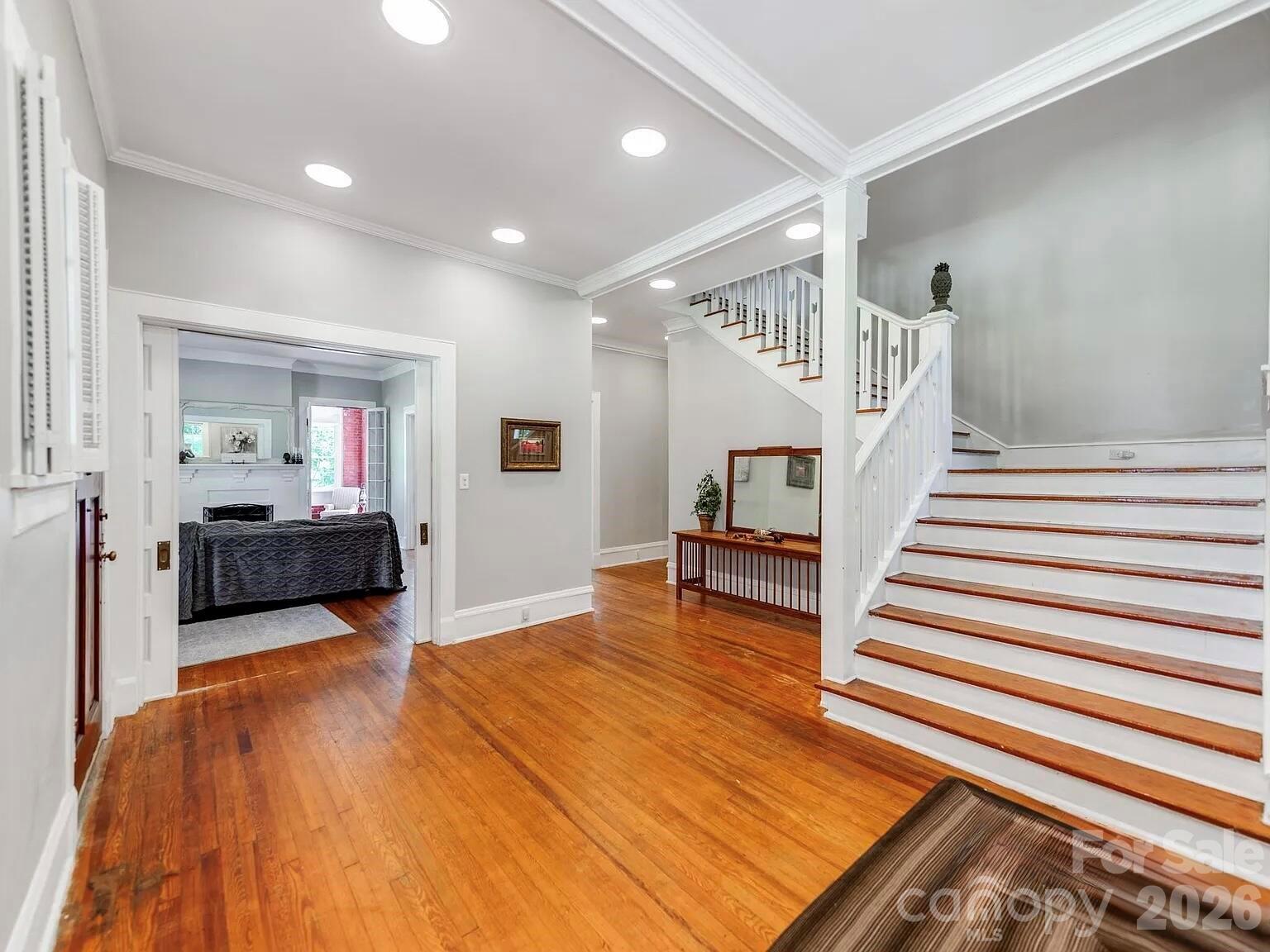 128 W End St, Chester, SC 29706