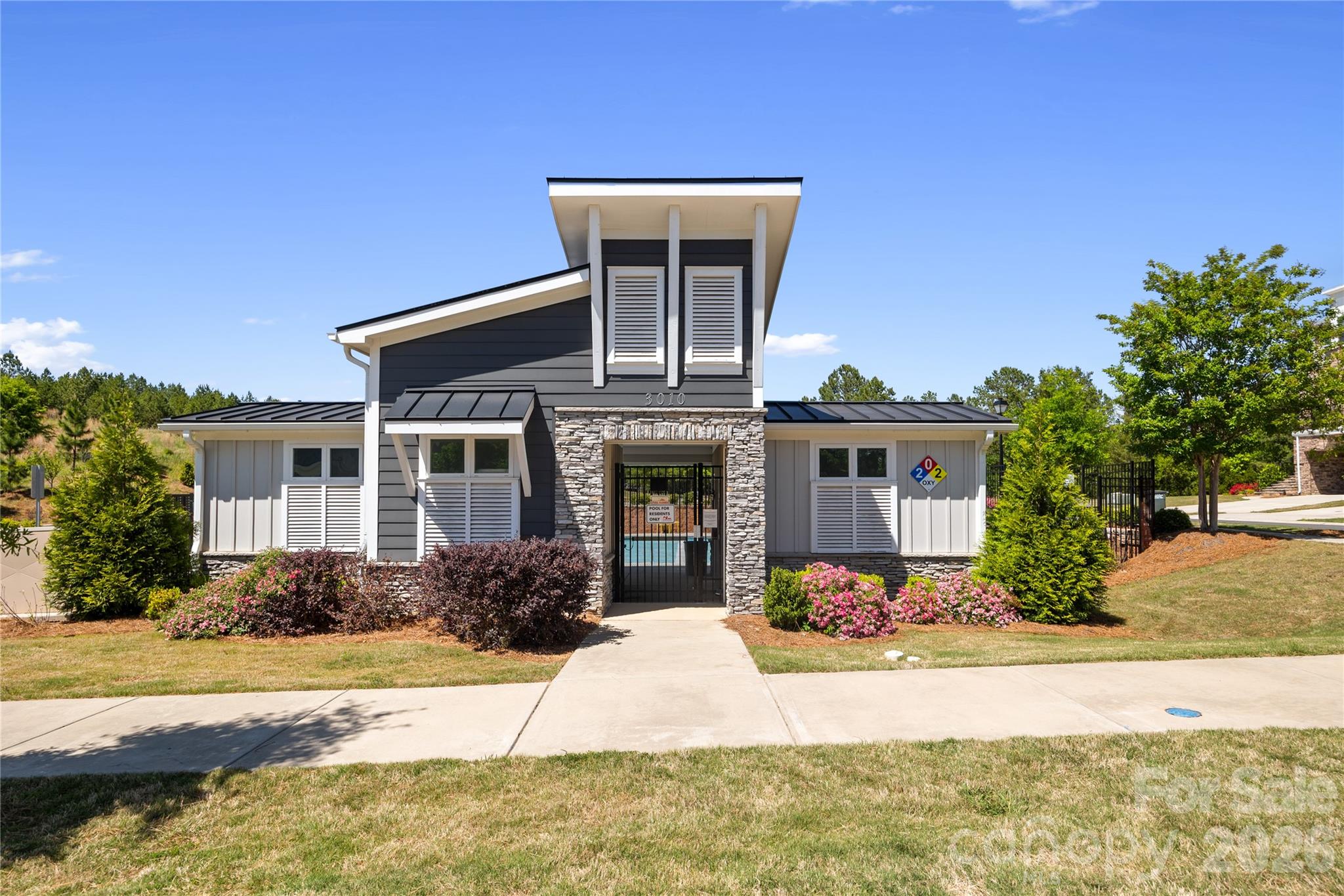 1658 Unison Dr, Charlotte, NC 28262