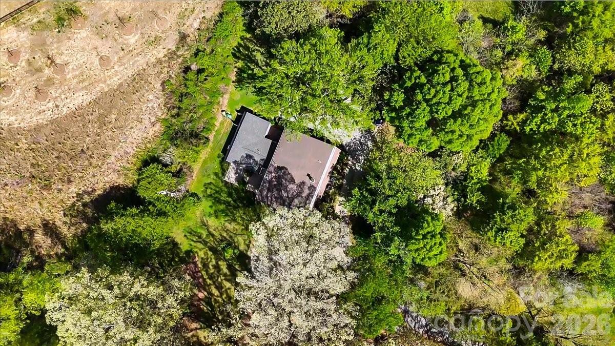 209 Edgewood Dr, Wingate, NC 28174
