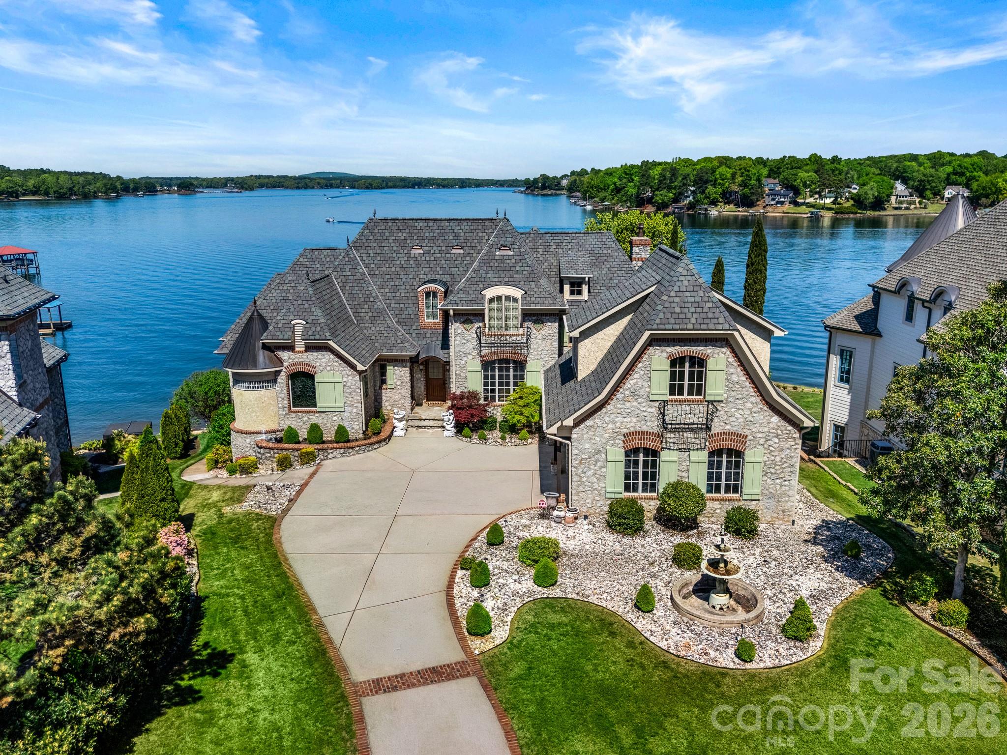 331 Ivy Arbor Cir, Rock Hill, SC 29732
