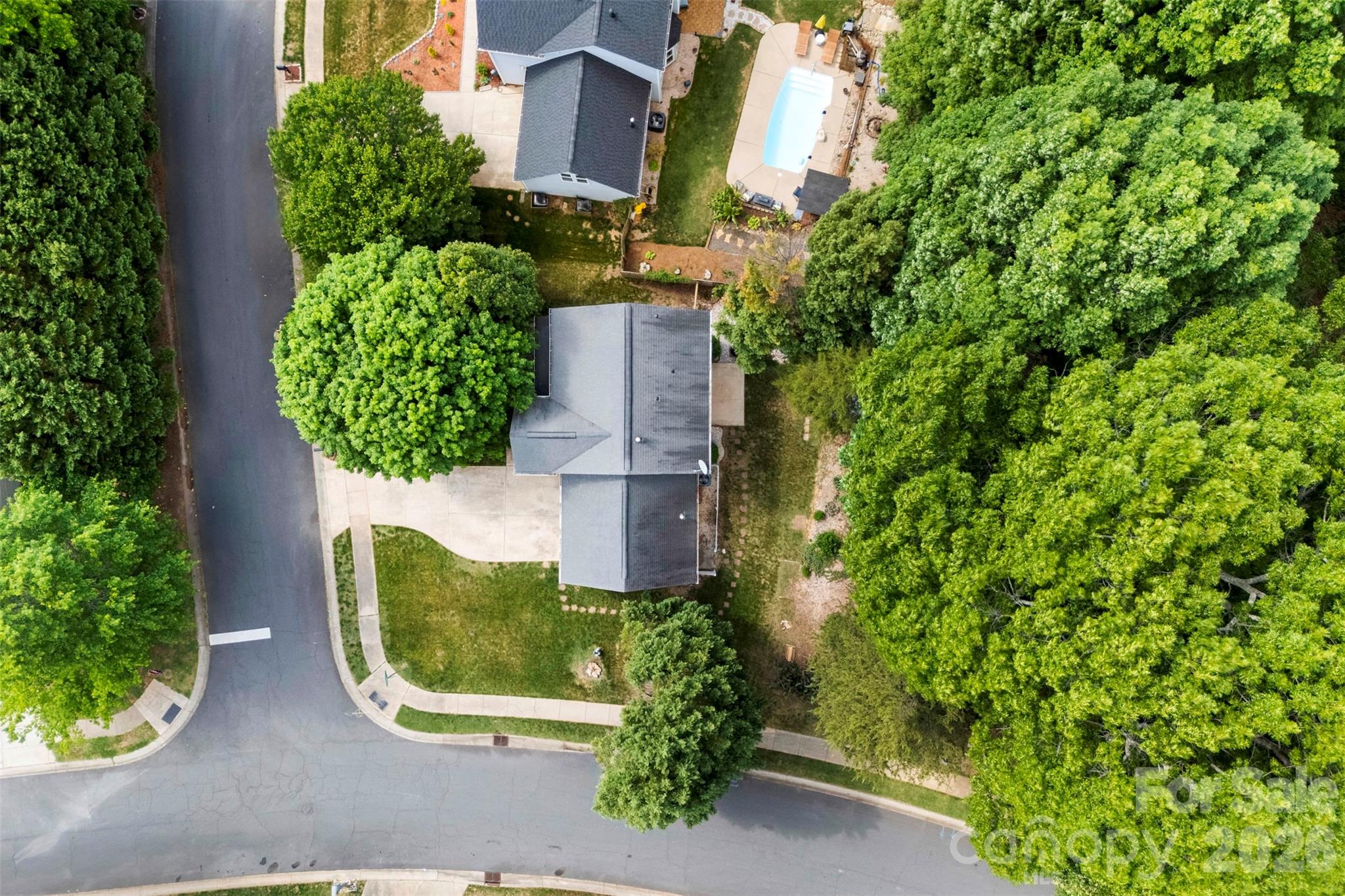 15027 Ashlight Dr, Charlotte, NC 28278