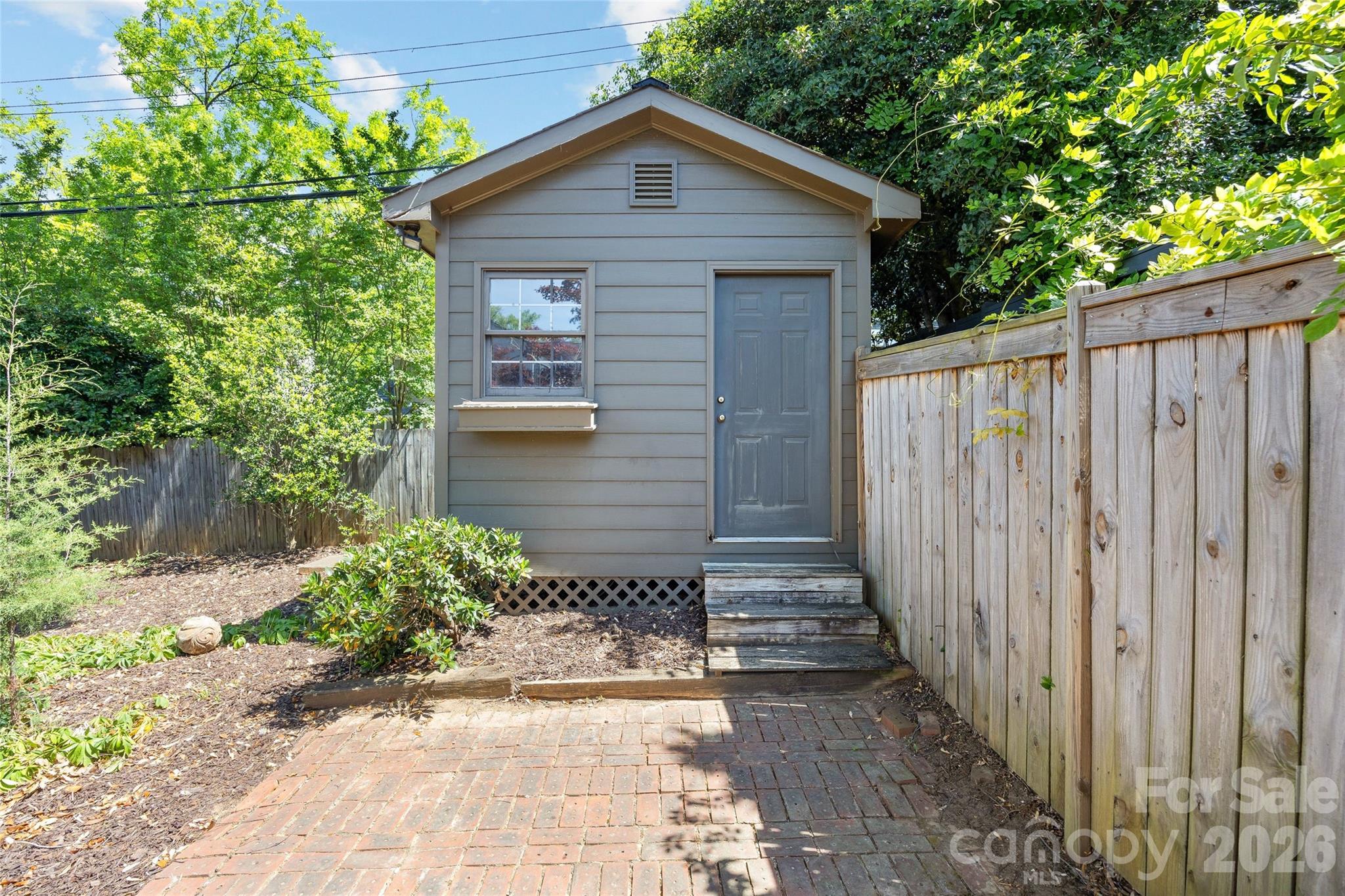 208 Wales Ave, Charlotte, NC 28209