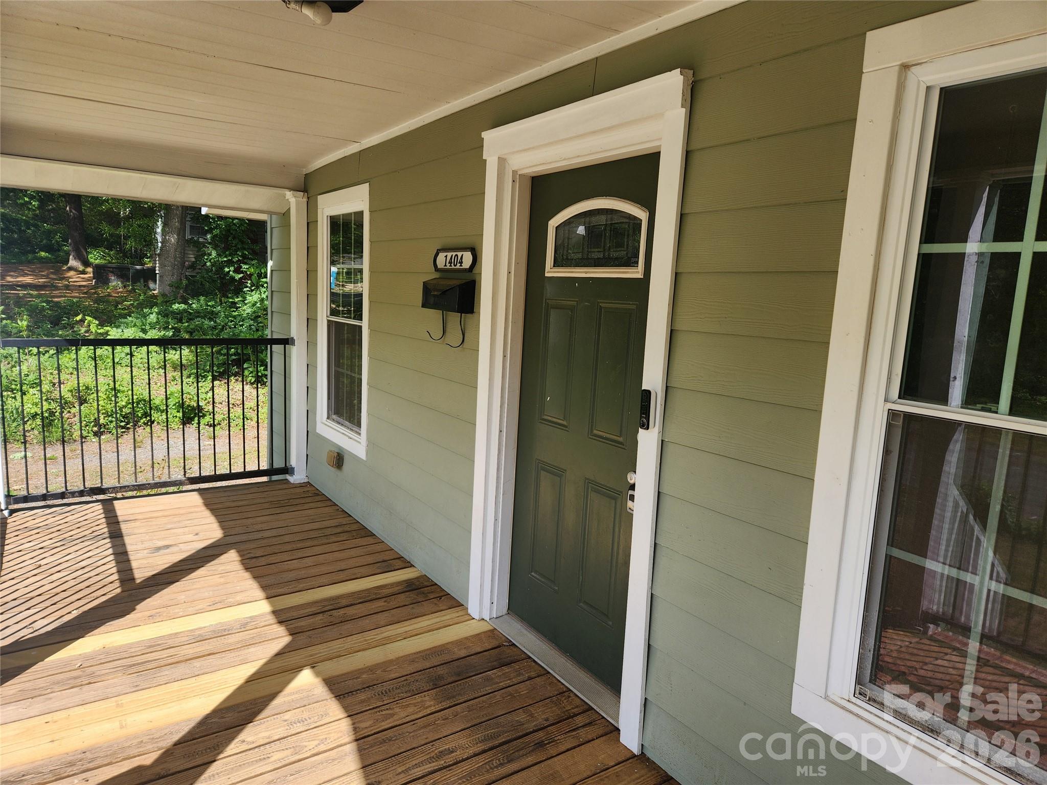 1404 W Mauney Ave, Gastonia, NC 28052