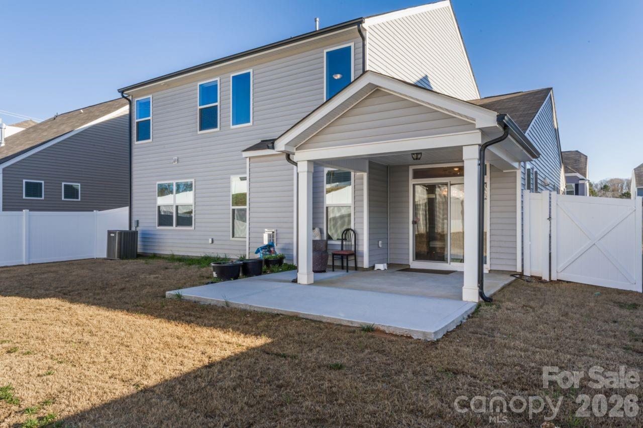 116 Farrier Ln, Statesville, NC 28677