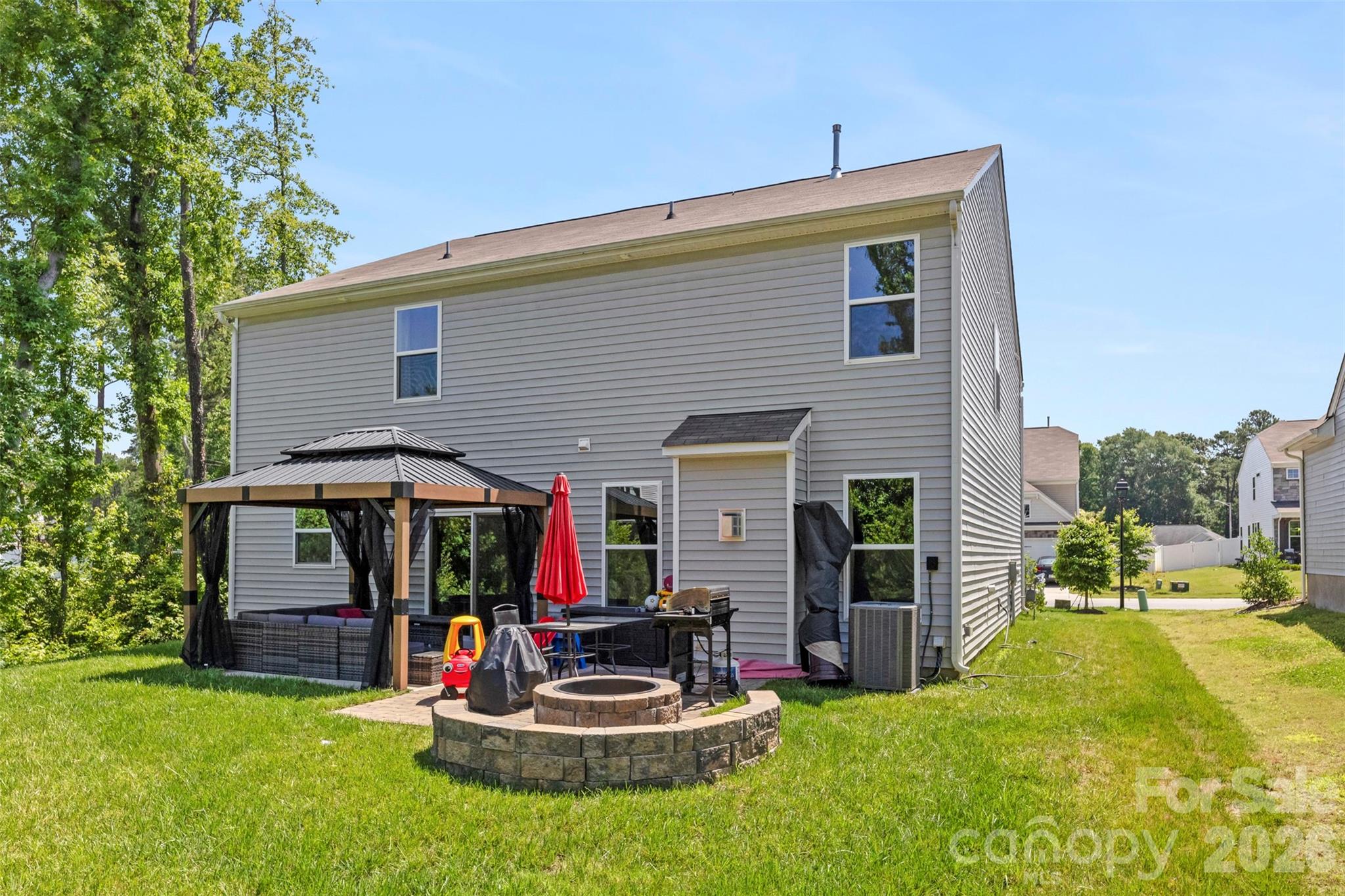 2439 Judson Dr, Gastonia, NC 28054