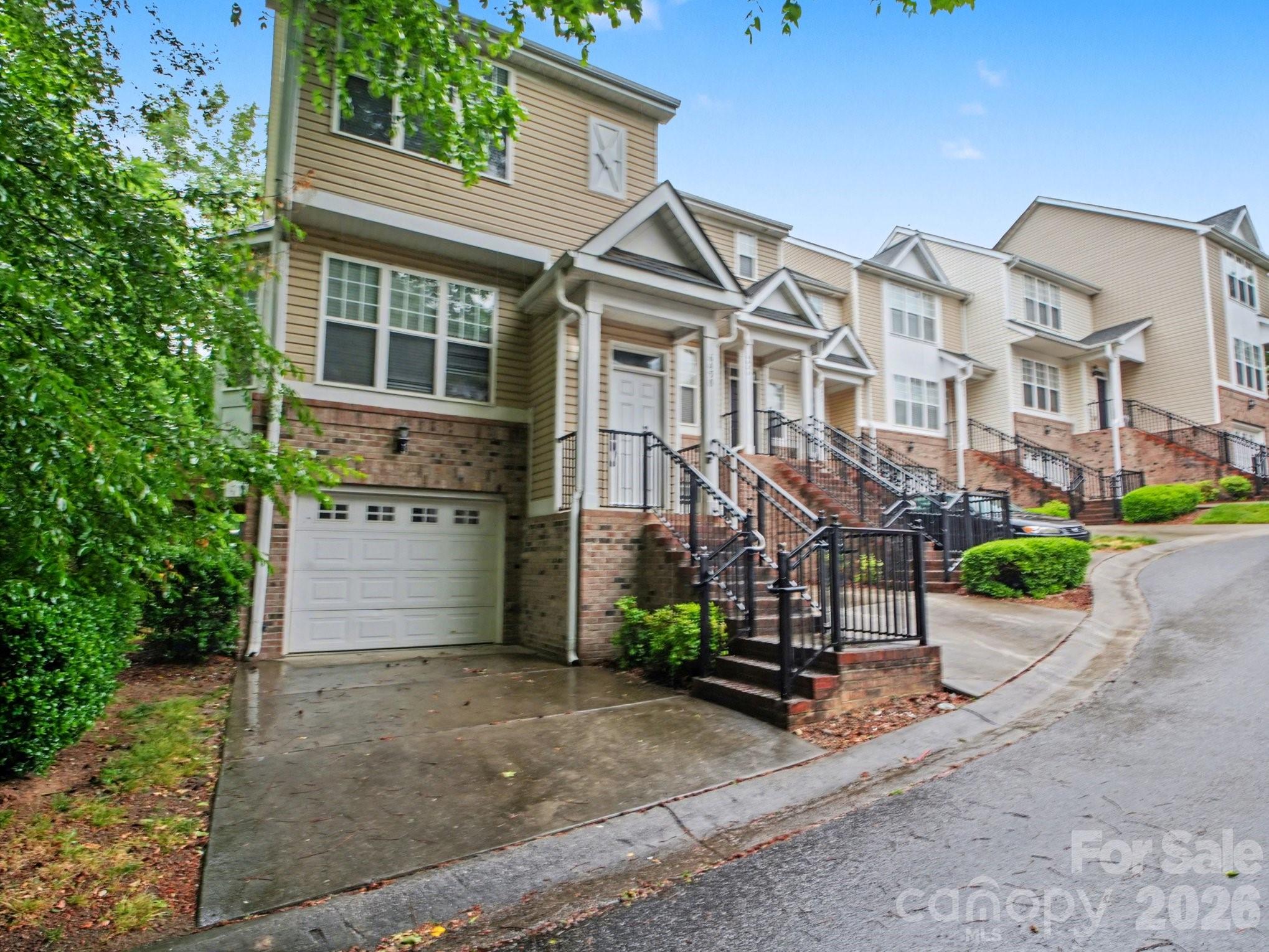 6450 Terrace View Ct, Charlotte, NC 28269