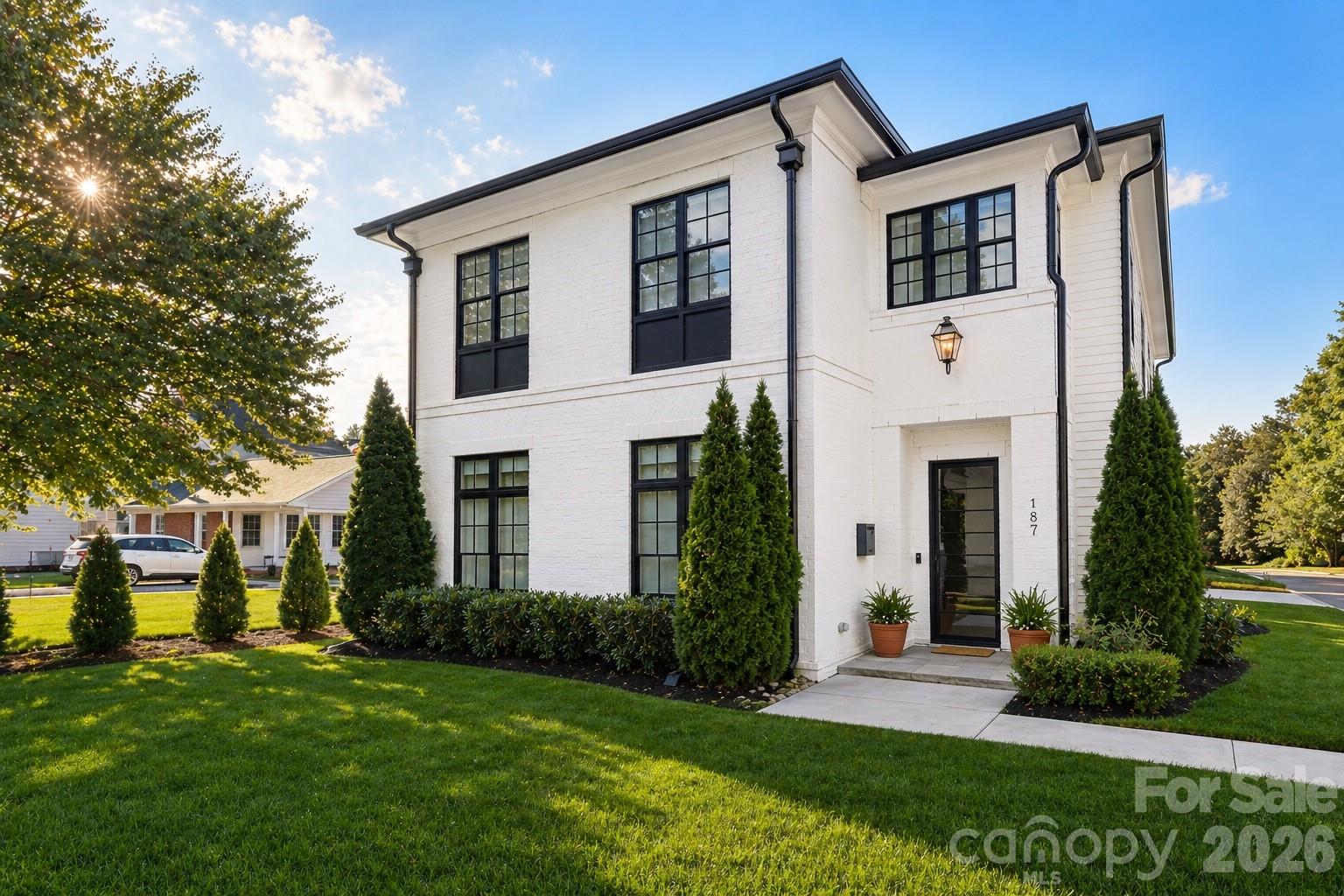 187 N Canterbury Rd, Charlotte, NC 28211