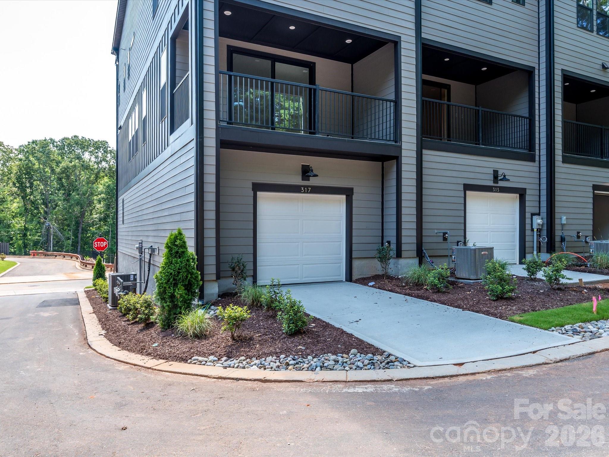317 Old Town Village Rd, Waxhaw, NC 28173