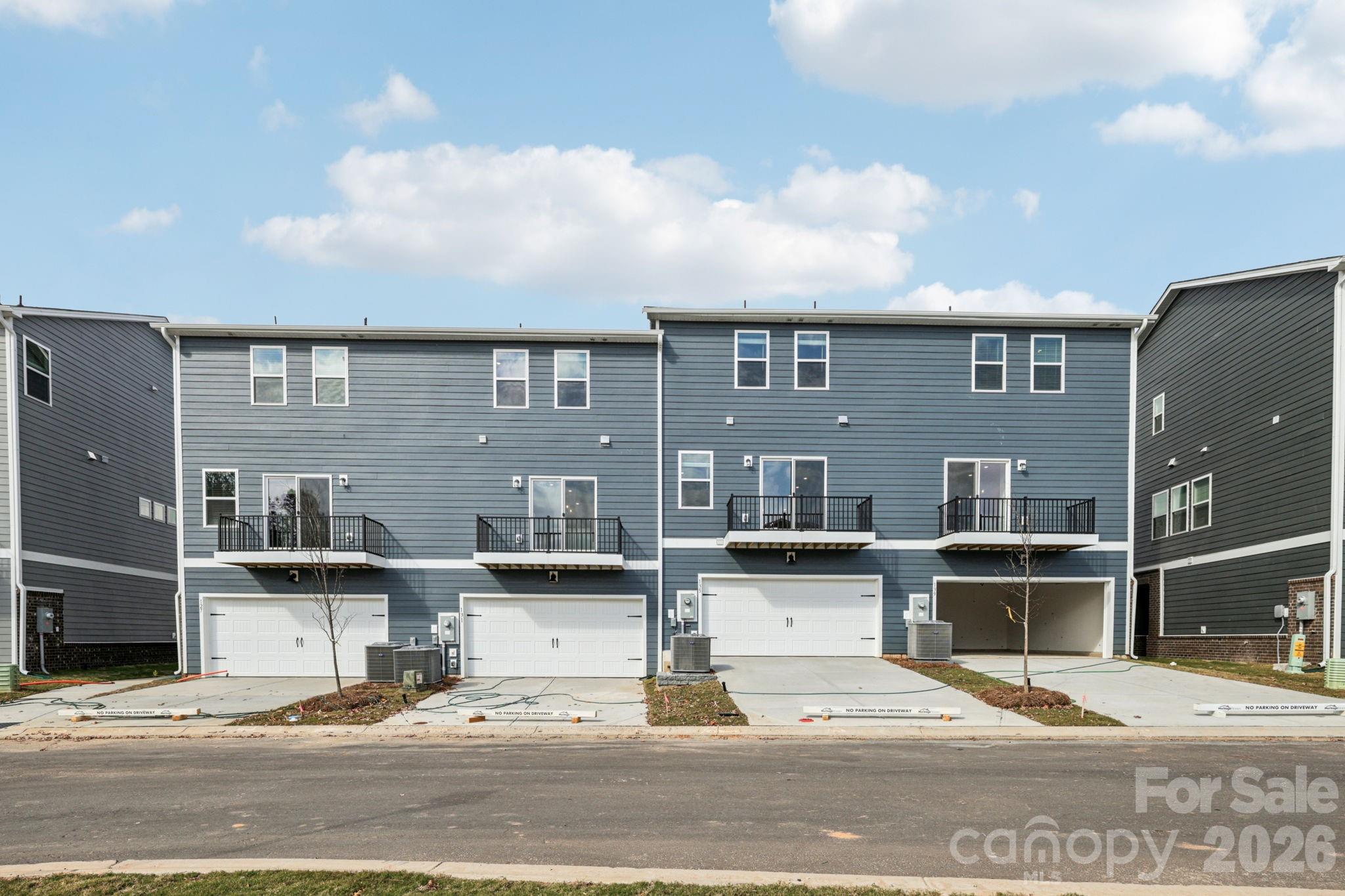 347 Golden Maple Ct, Fort Mill, SC 29708