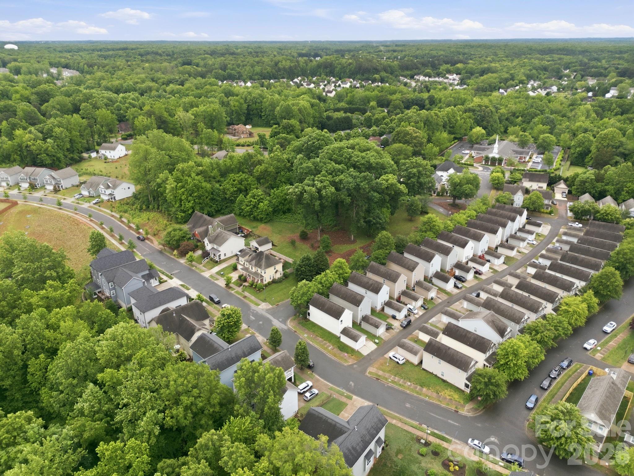 8207 Dumphries Dr, Huntersville, NC 28078