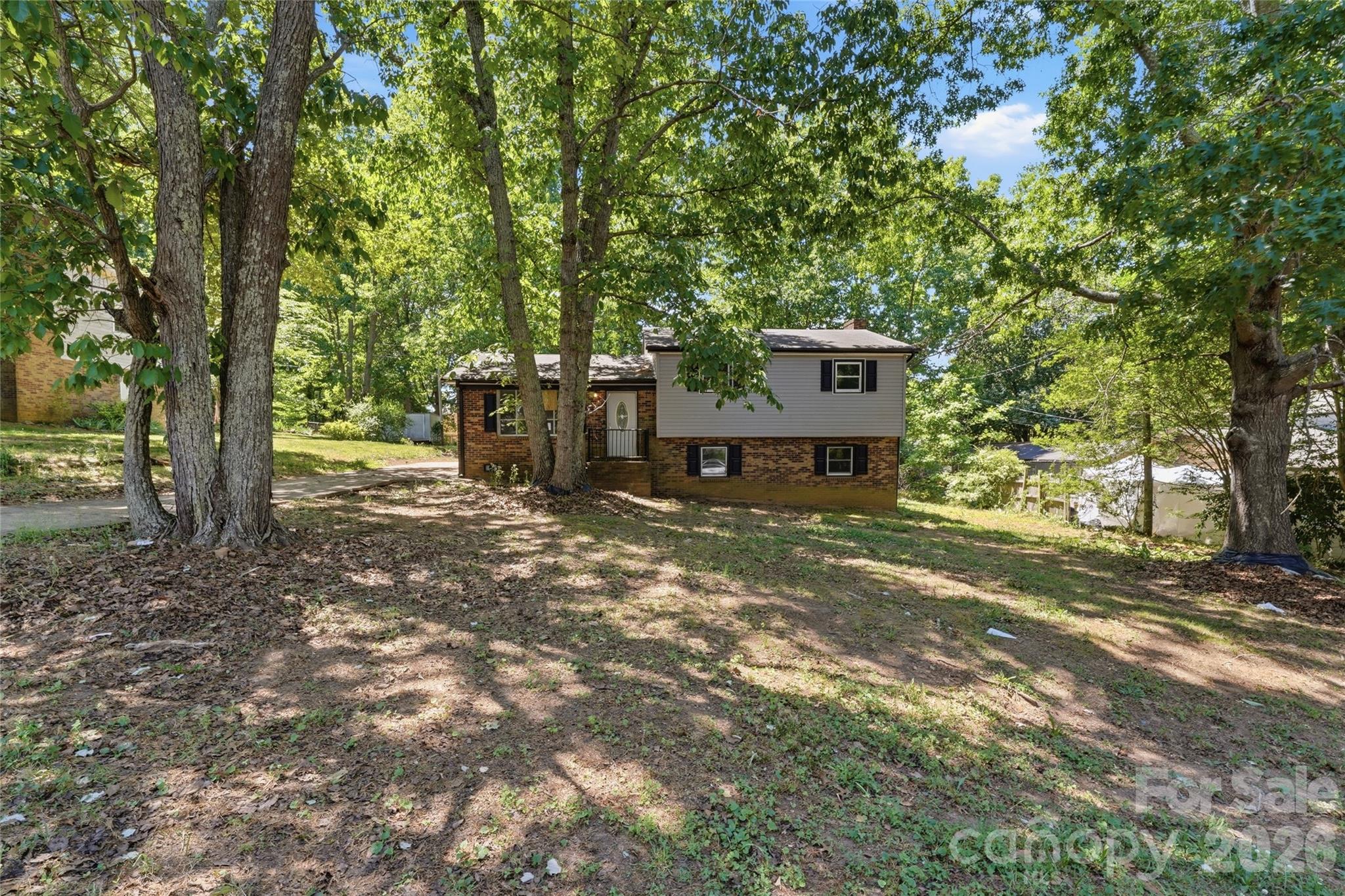 151 Redwood Ln, Gastonia, NC 28052