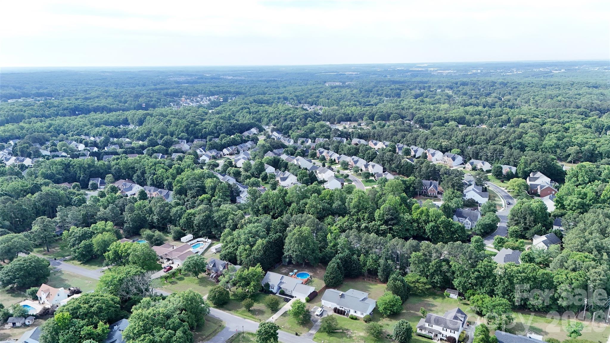 1689 Willowbrook Dr, Fort Mill, SC 29708