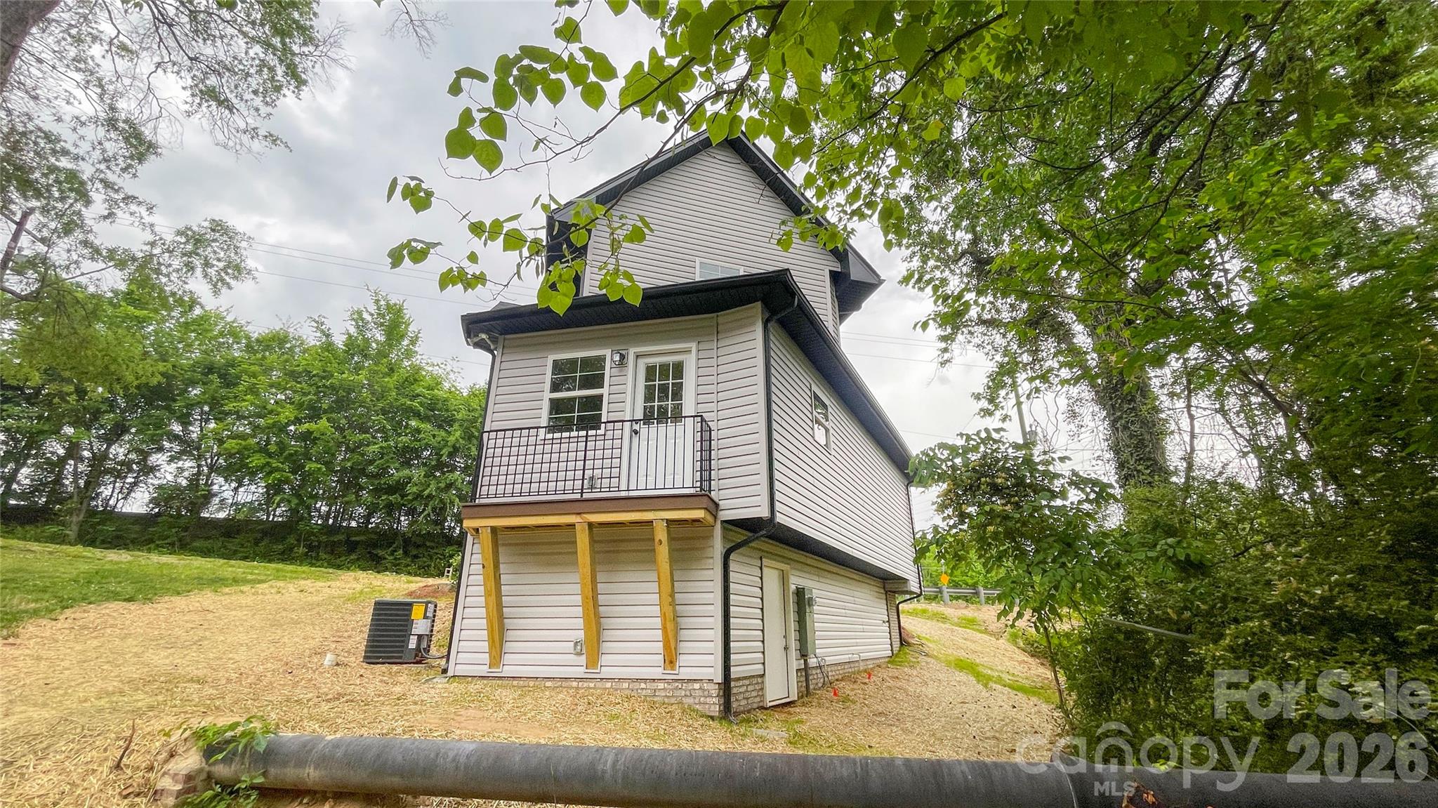 271 Stewart St NW, Concord, NC 28027