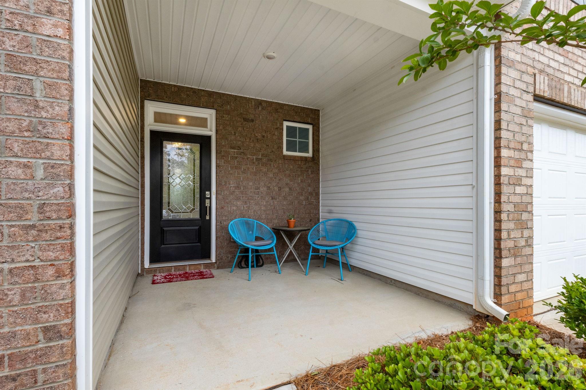 14136 Castle Nook Dr, Charlotte, NC 28273