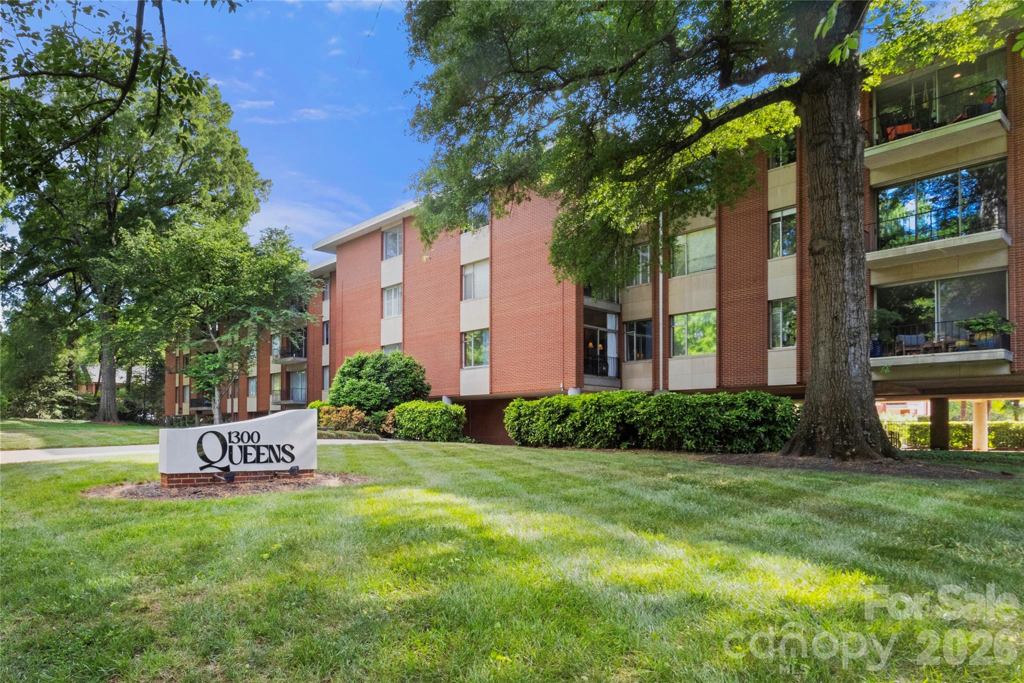 1300 Queens Rd #309, Charlotte, NC 28207