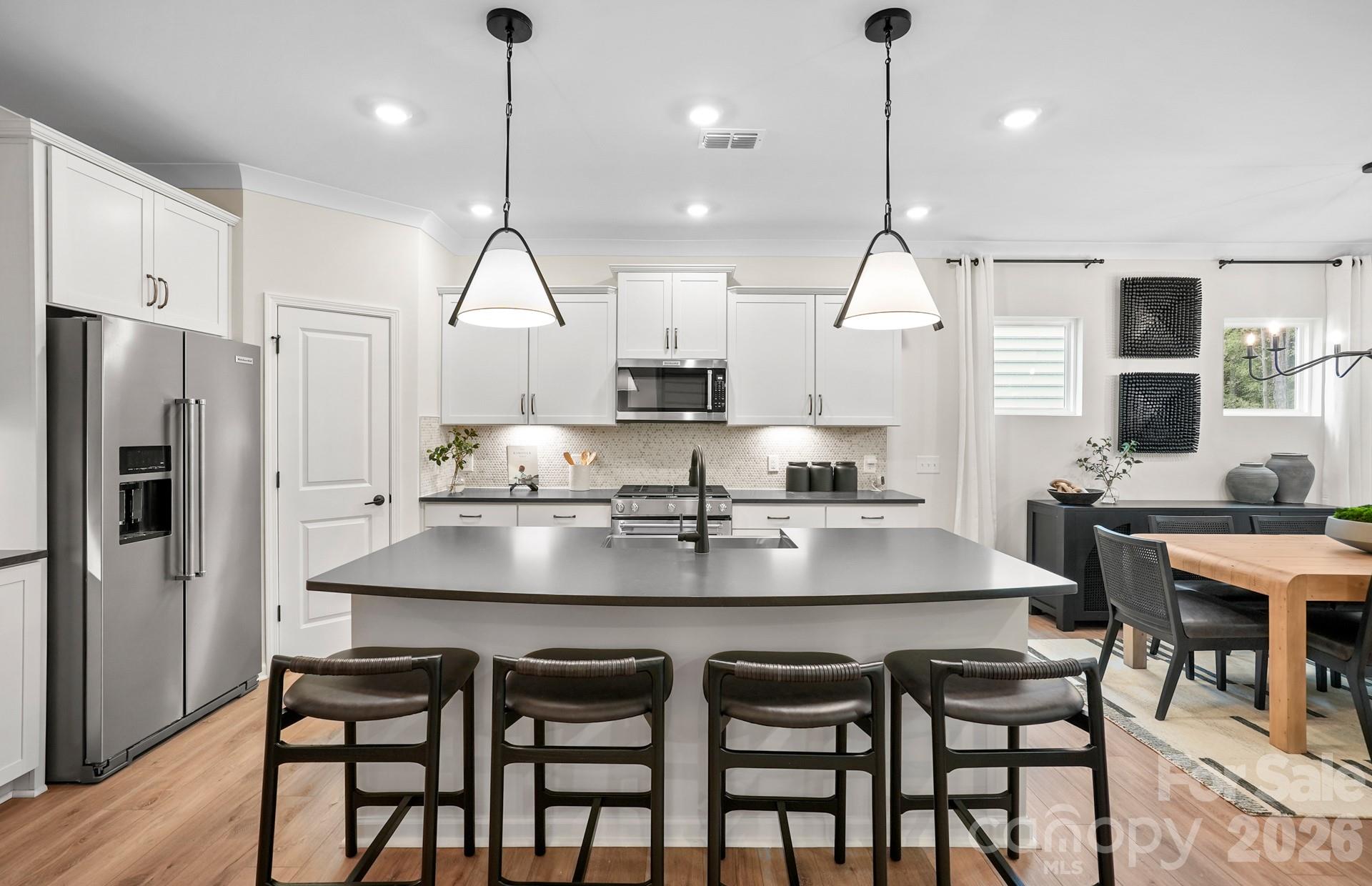 5642 Bay Rock Rd, Charlotte, NC 28215