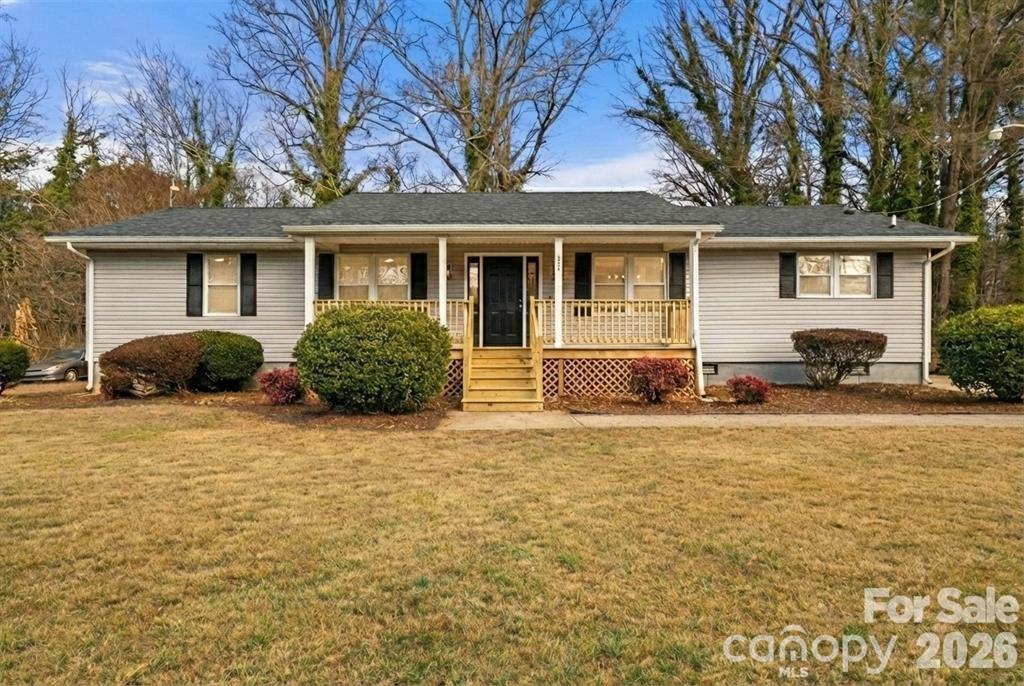 322 Holland Cir, Statesville, NC 28677