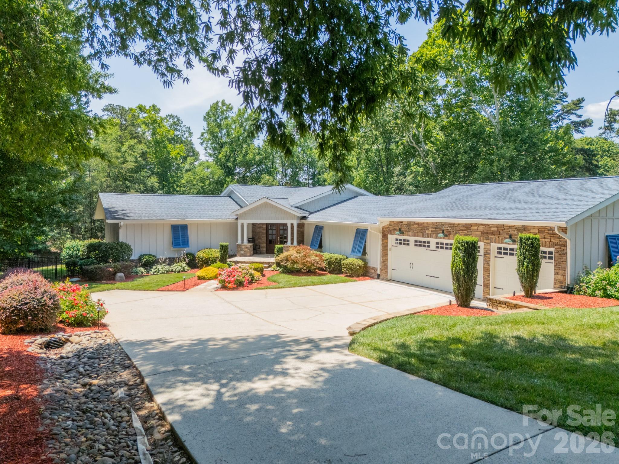 19533 Bustle Rd, Cornelius, NC 28031