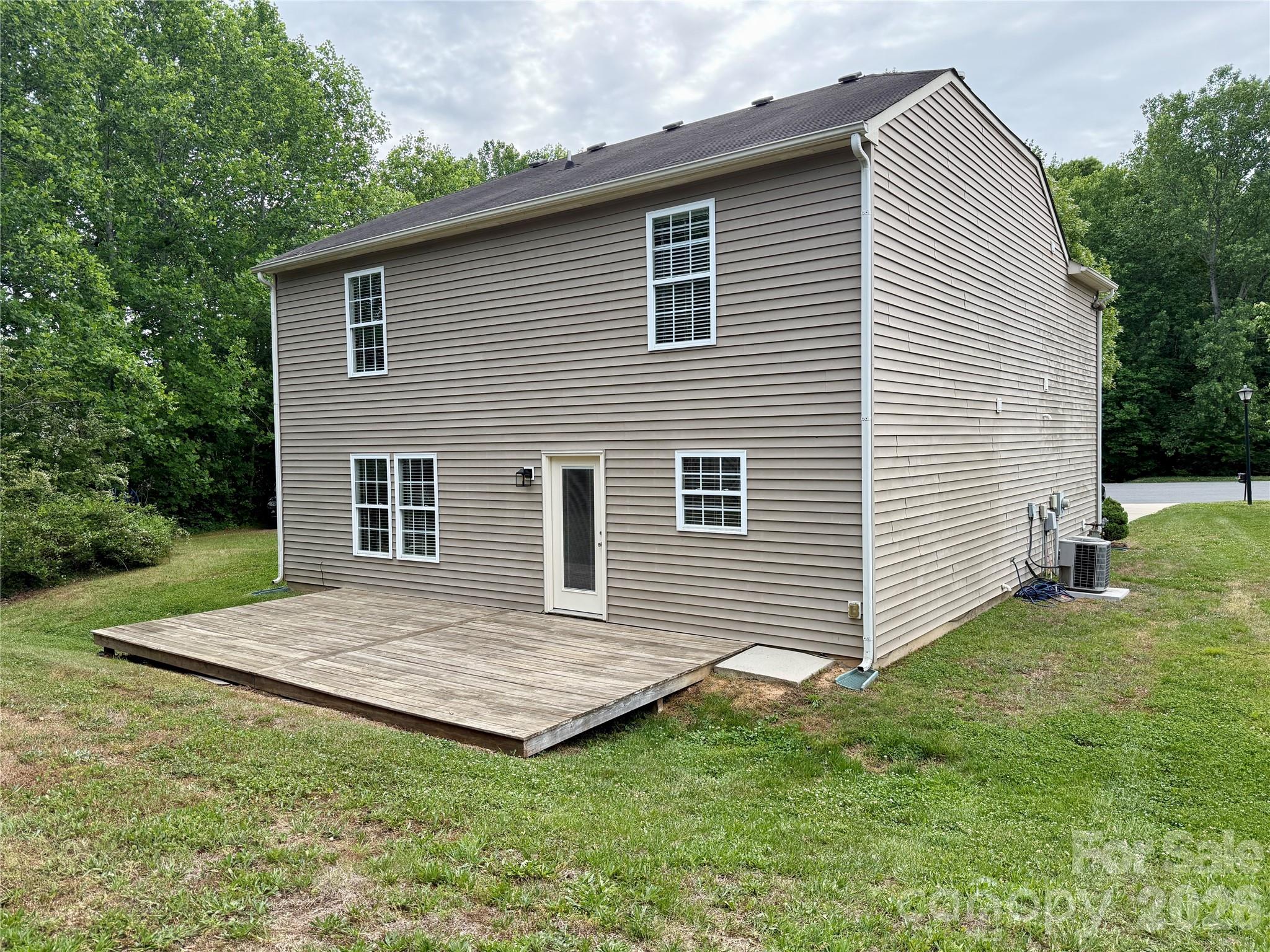4219 Shasta Cir, Clover, SC 29710