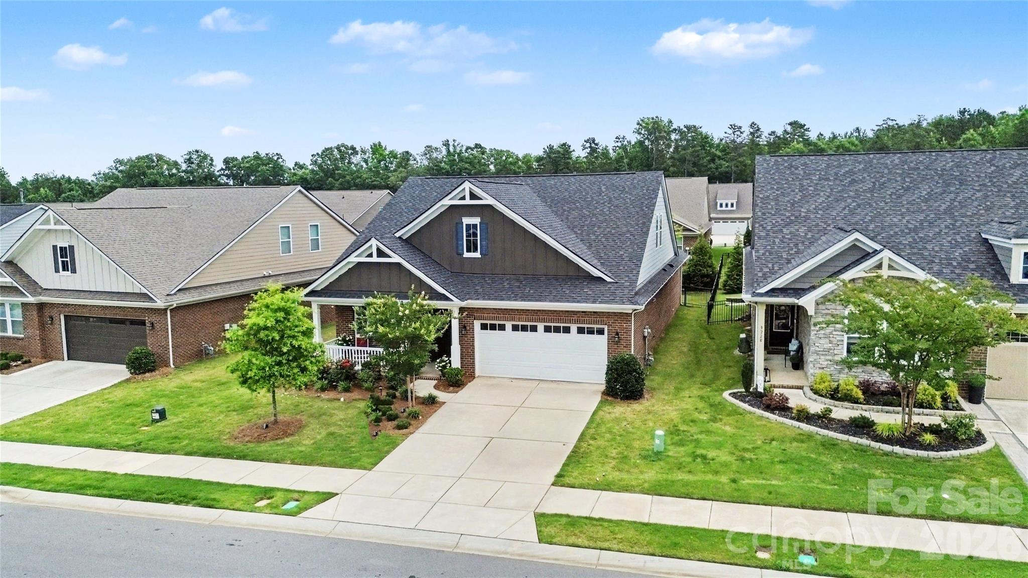 3232 Marchers Trace Dr, Mint Hill, NC 28227