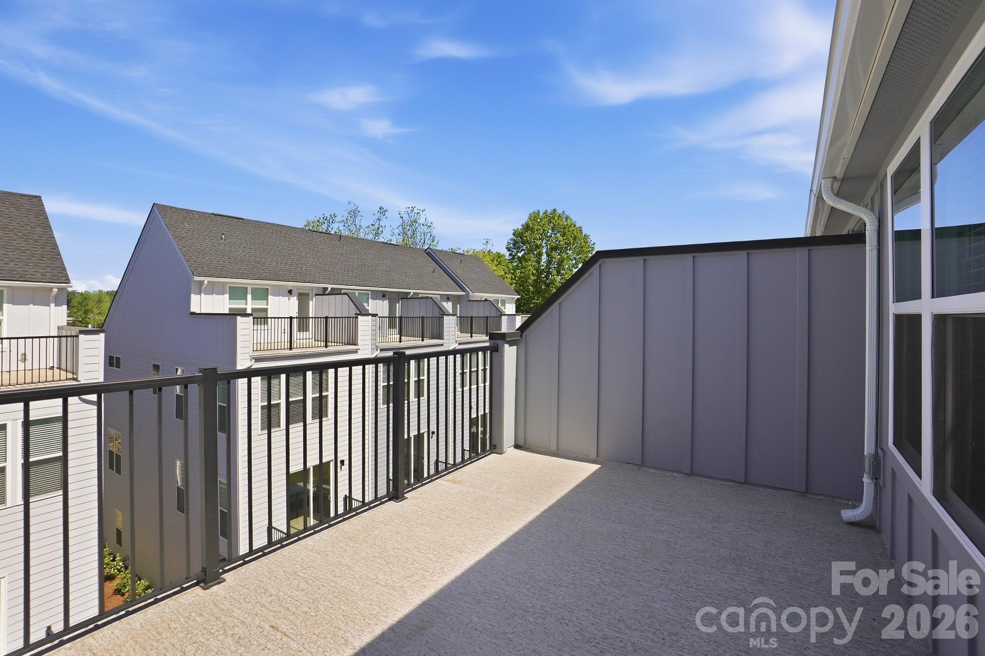 1135 Kokomo Ln, Charlotte, NC 28206