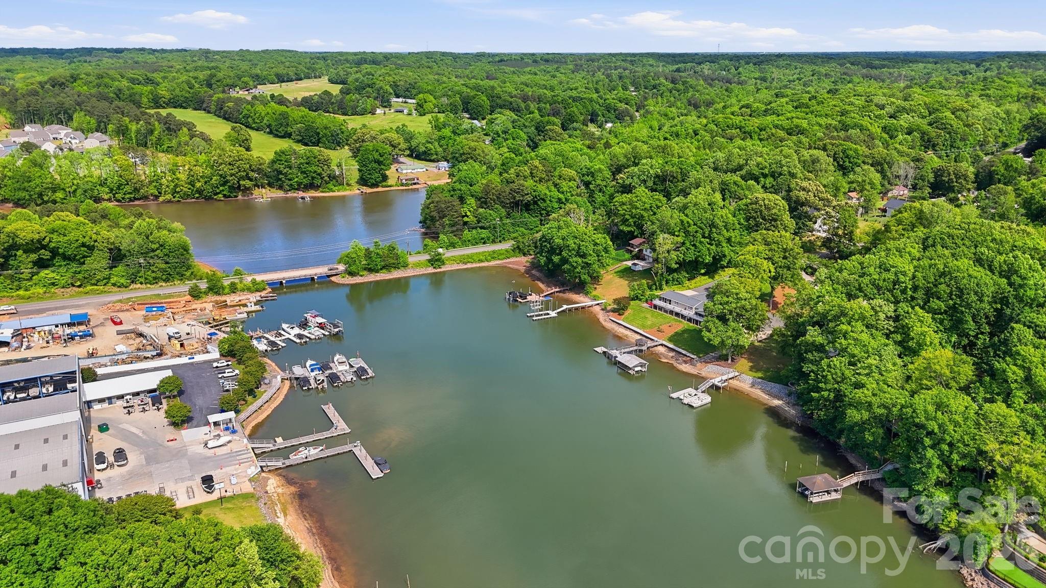 120 Shady Cove Rd, Troutman, NC 28166