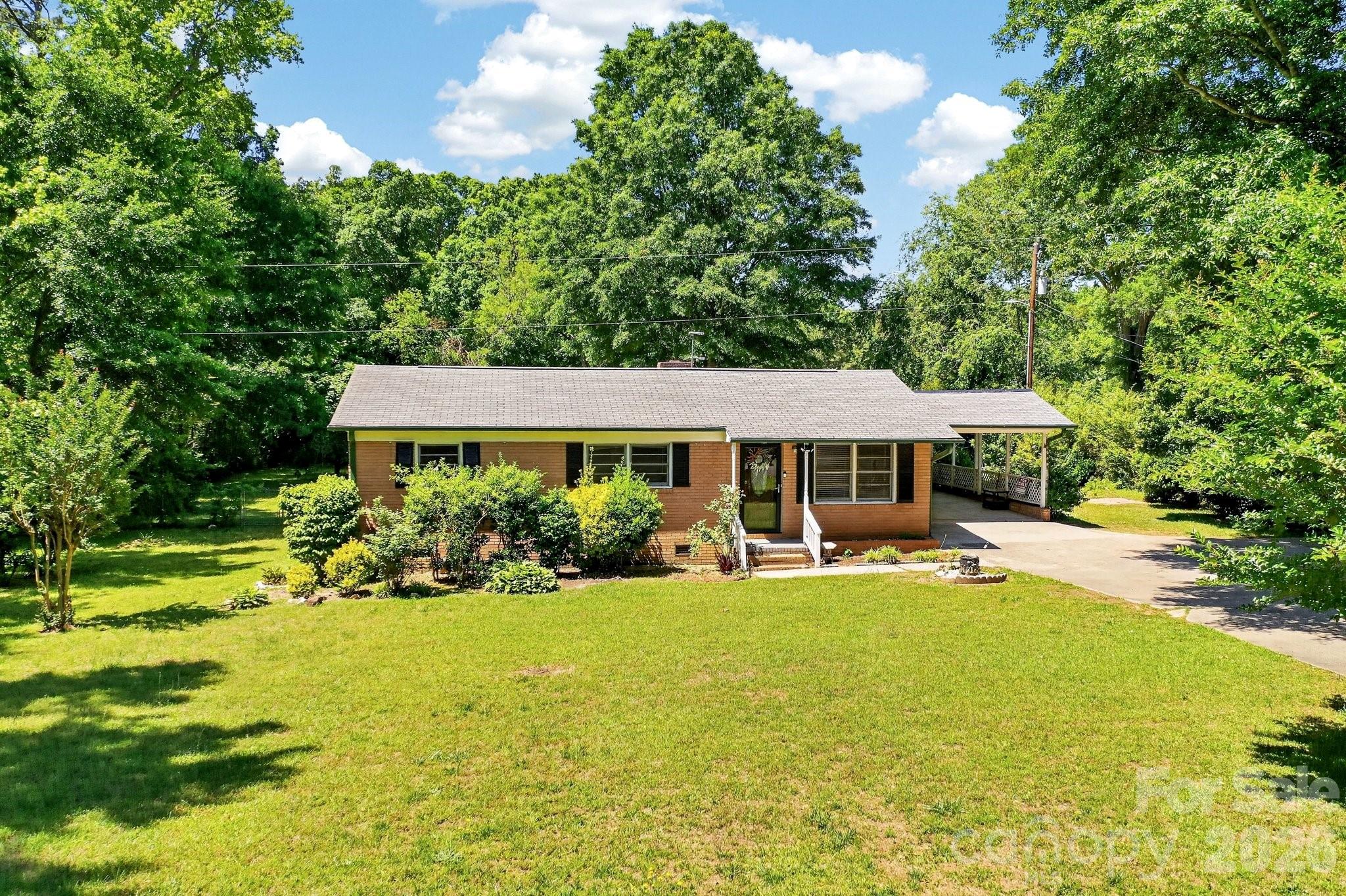 2644 Quiet Acres Rd, Lancaster, SC 29720