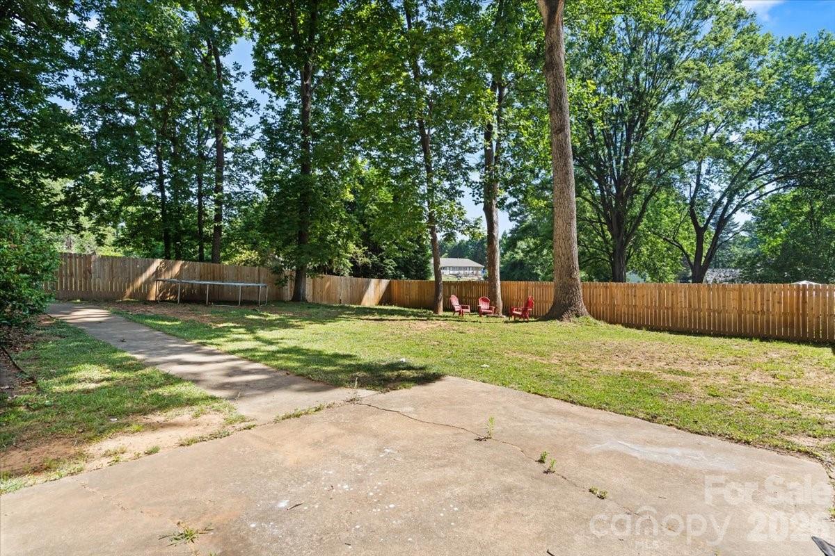 2010 Saratoga Dr #5, Gastonia, NC 28056