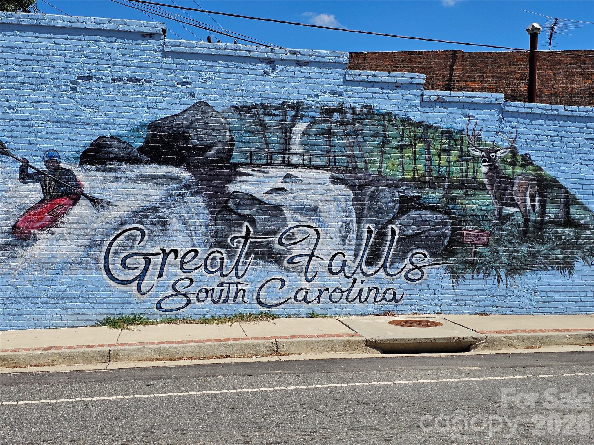 5692 Brooklyn Rd, Great Falls, SC 29055