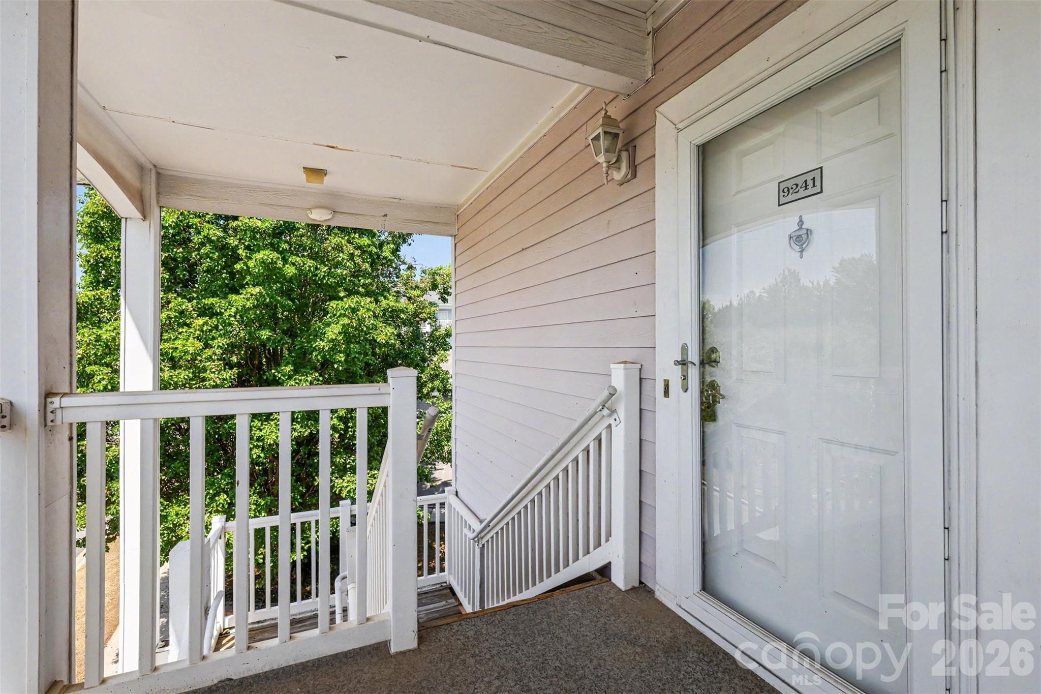 9241 Meadow Vista Rd, Charlotte, NC 28213