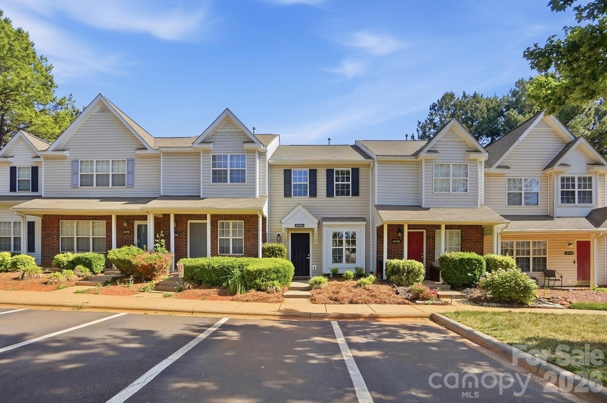 10584 English Setter Way, Charlotte, NC 28269