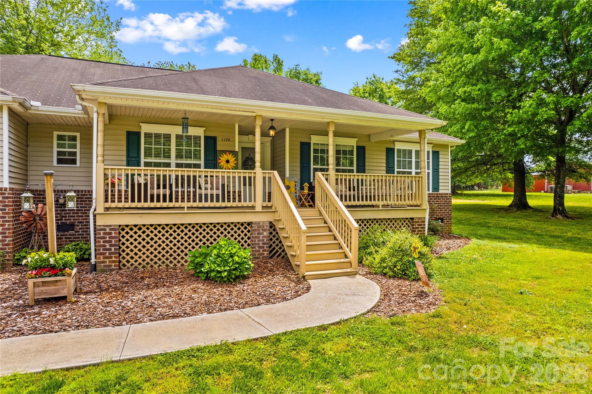 1174 Mocksville Hw, Statesville, NC 28625