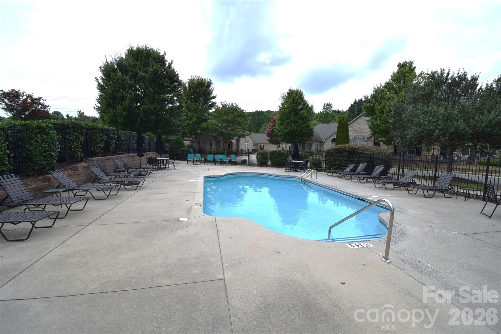 4950 Polo Gate Blvd, Charlotte, NC 28216