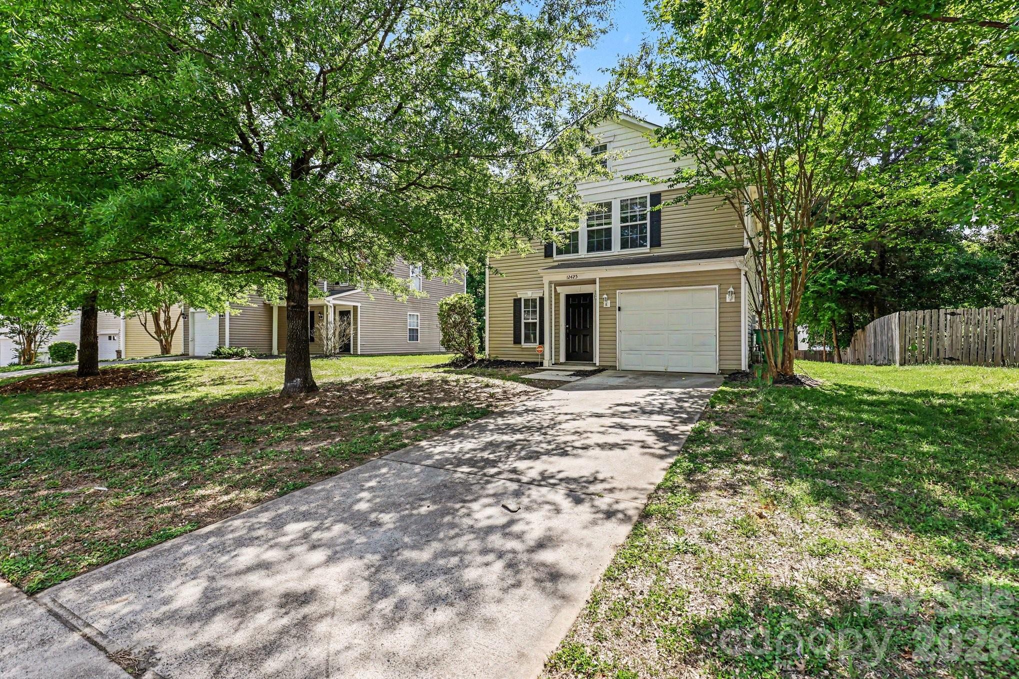 12425 Stowe Acres Dr, Charlotte, NC 28262