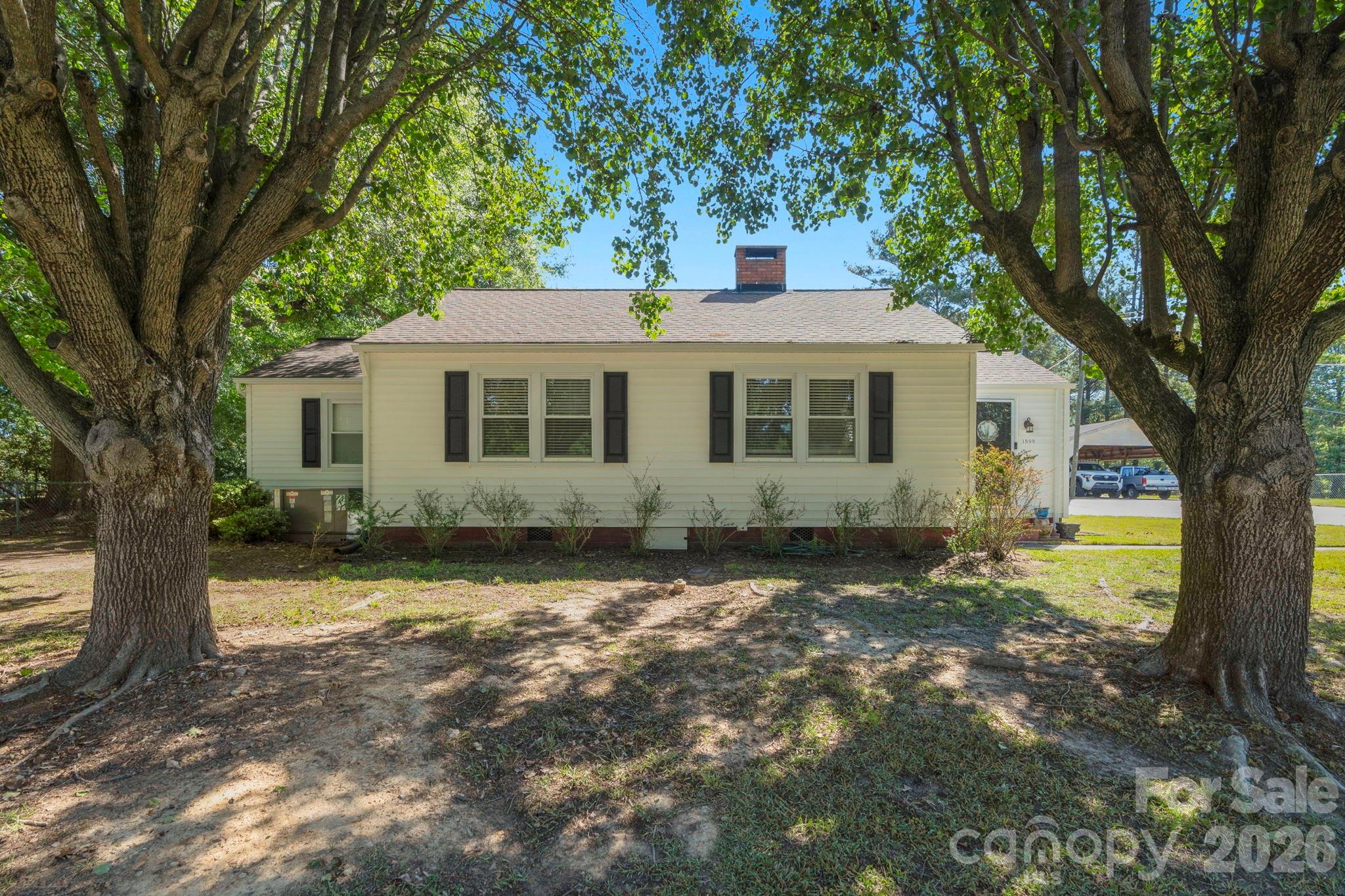 1599 Hillcrest Ave, Lancaster, SC 29720