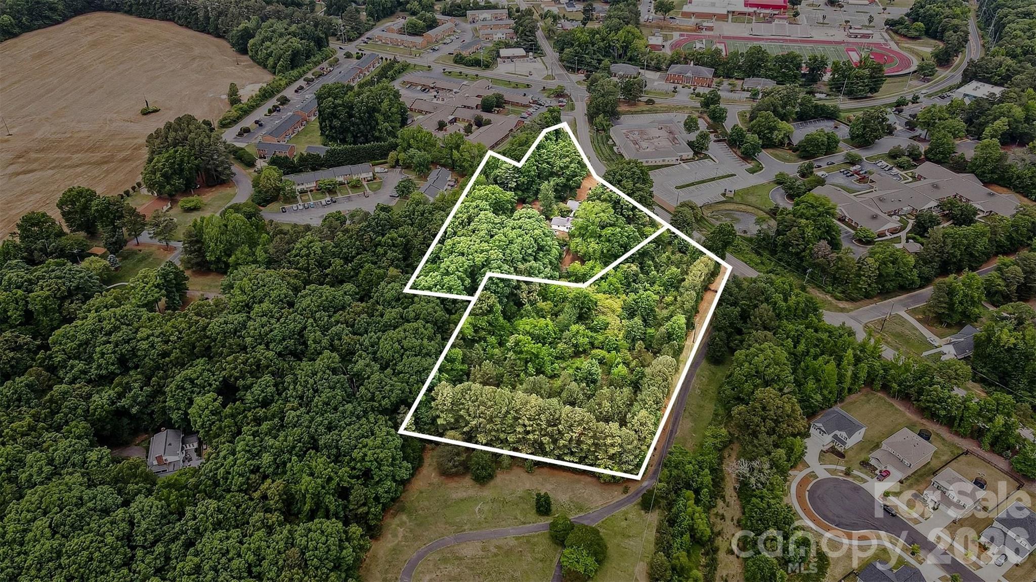 1116 Medlin Rd, Monroe, NC 28112